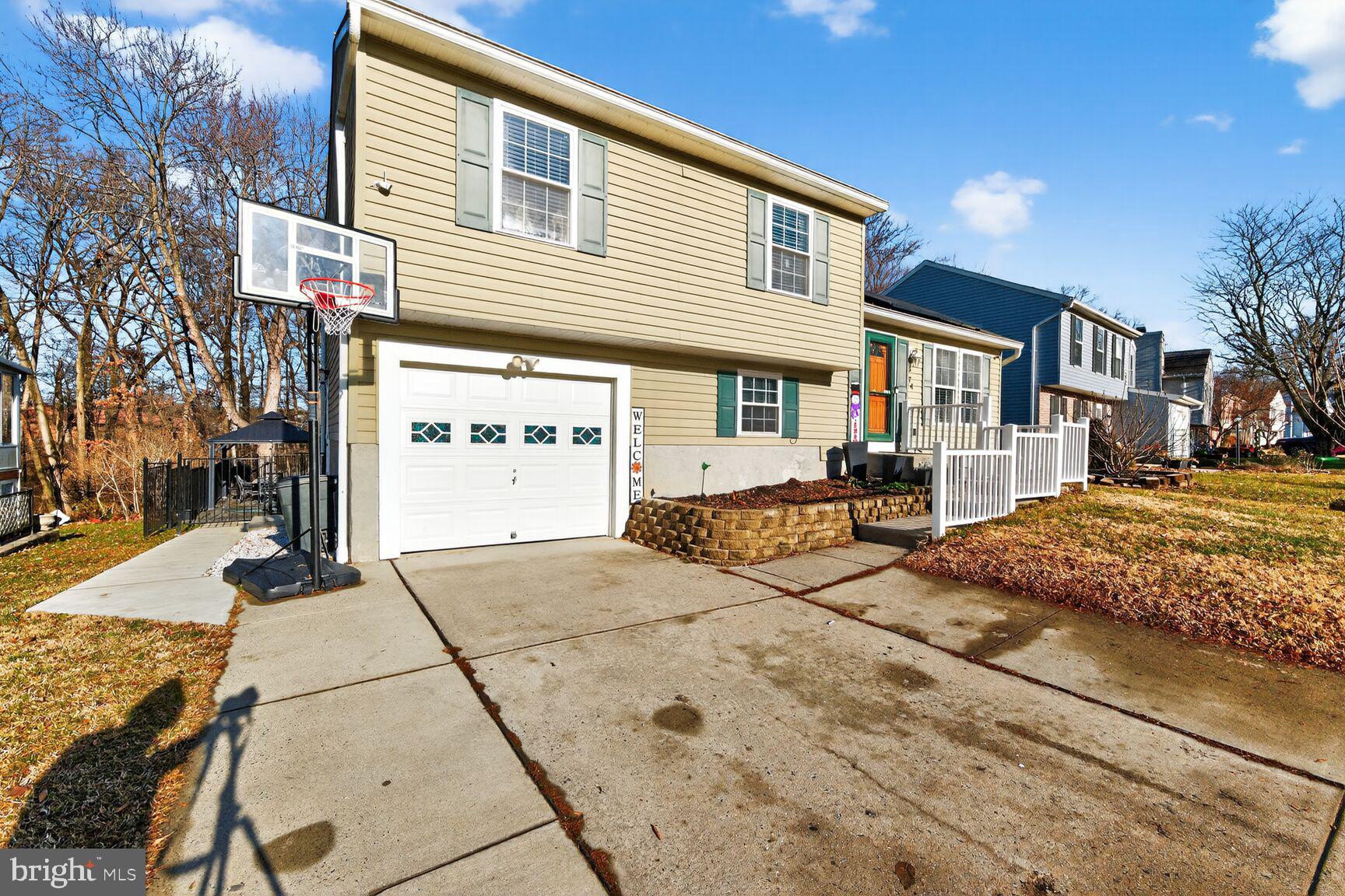 BRIEN RUN VILLAGE - Residential