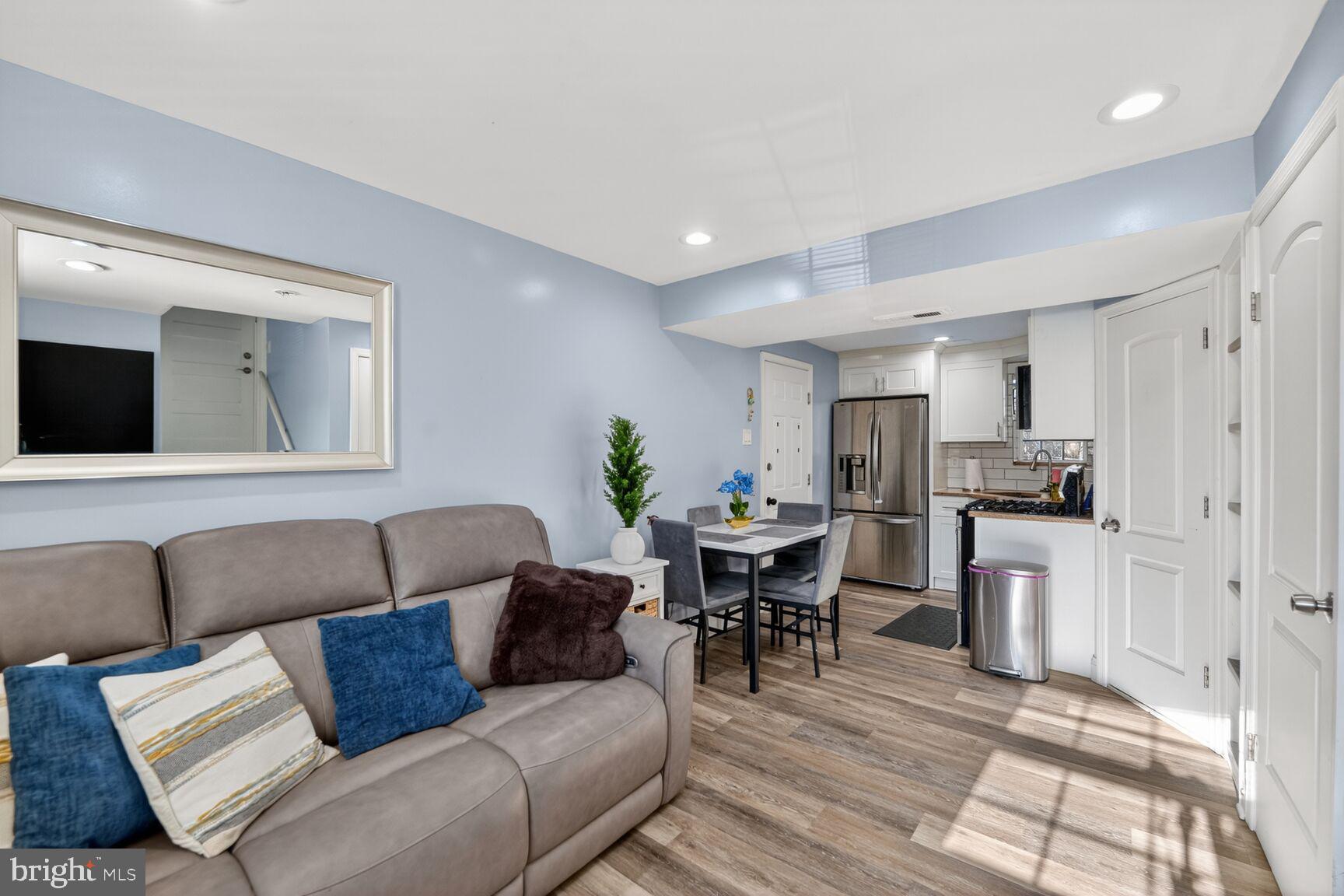 BRIEN RUN VILLAGE - Residential