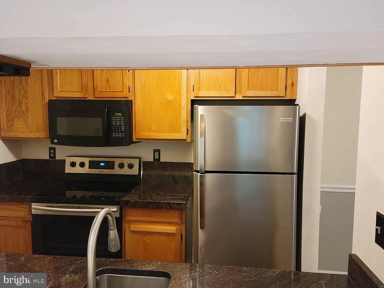 5708 SHADWELL COURT 101