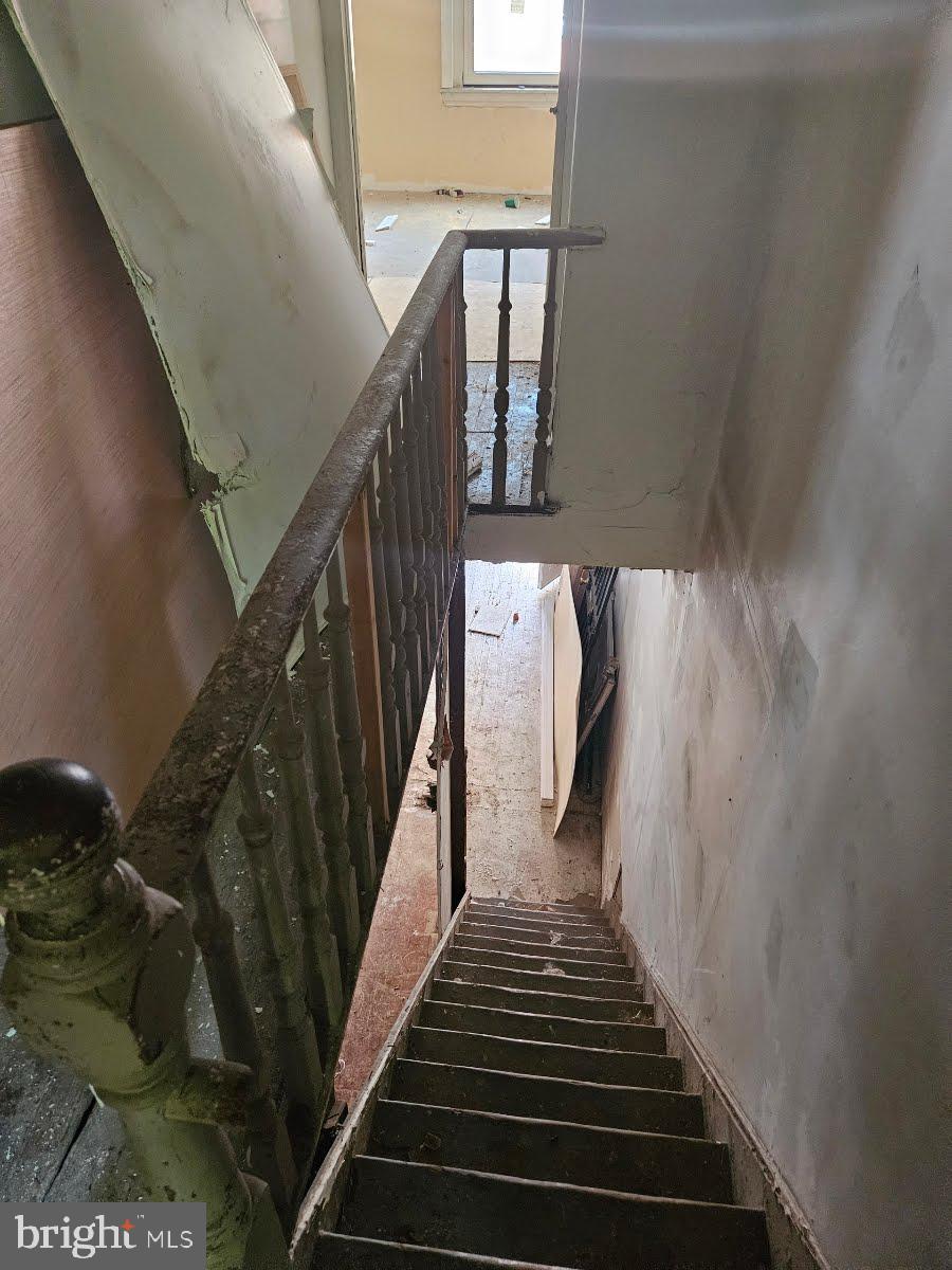 STRAWBERRY MANSION - Residential