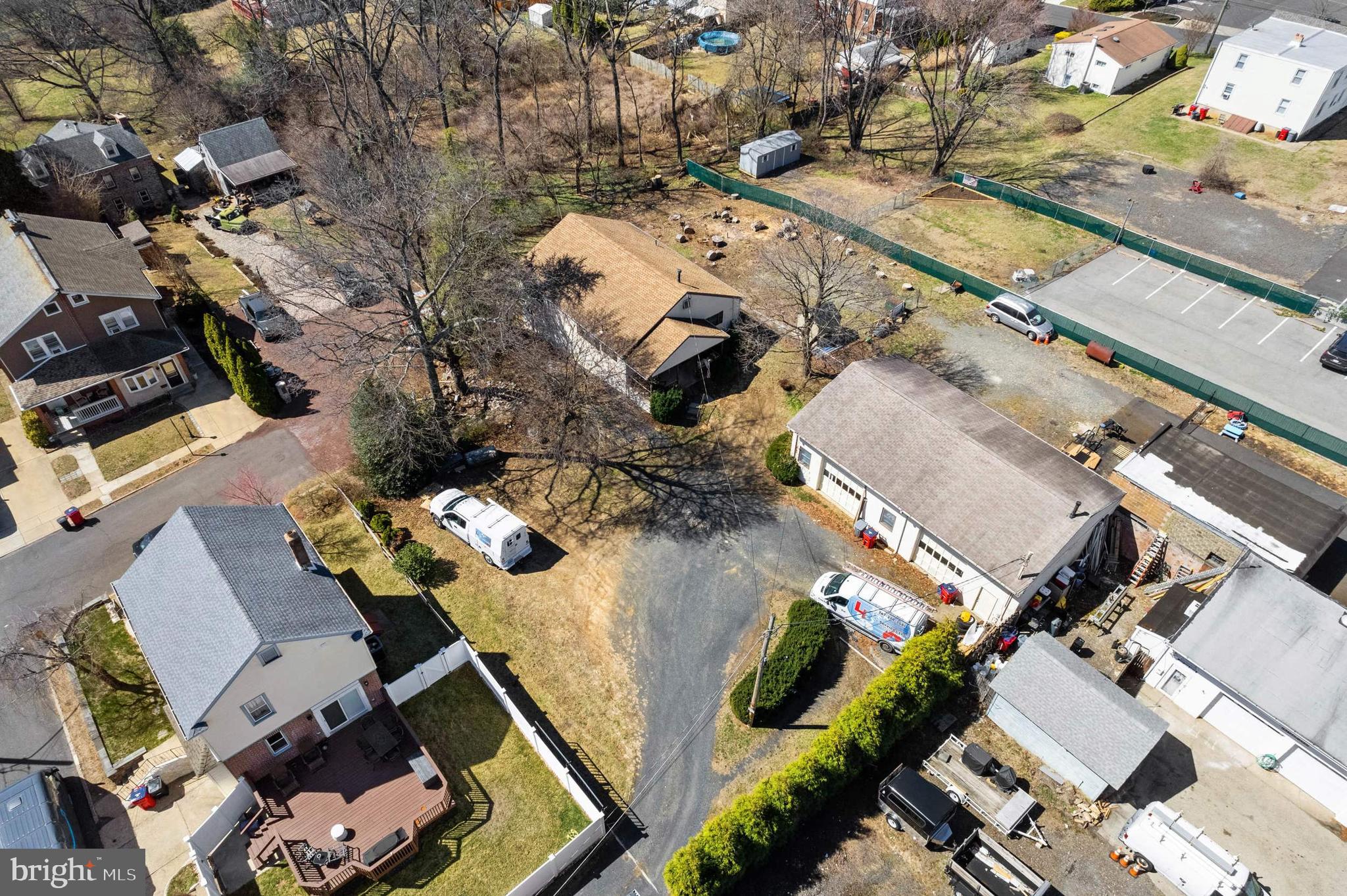 ABINGTON - Commercial Sale