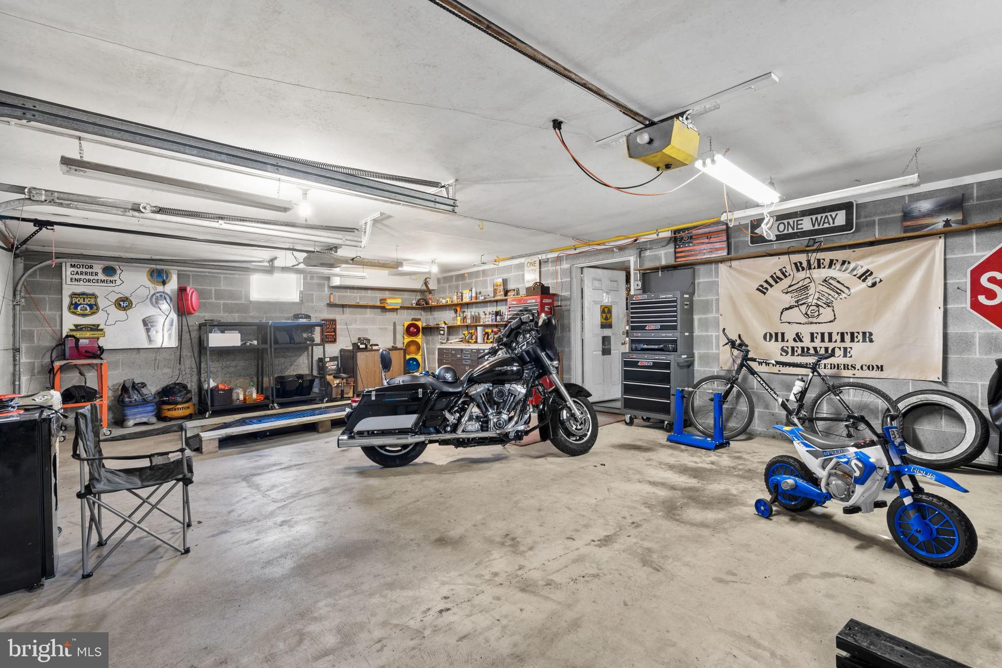 ABINGTON - Commercial Sale