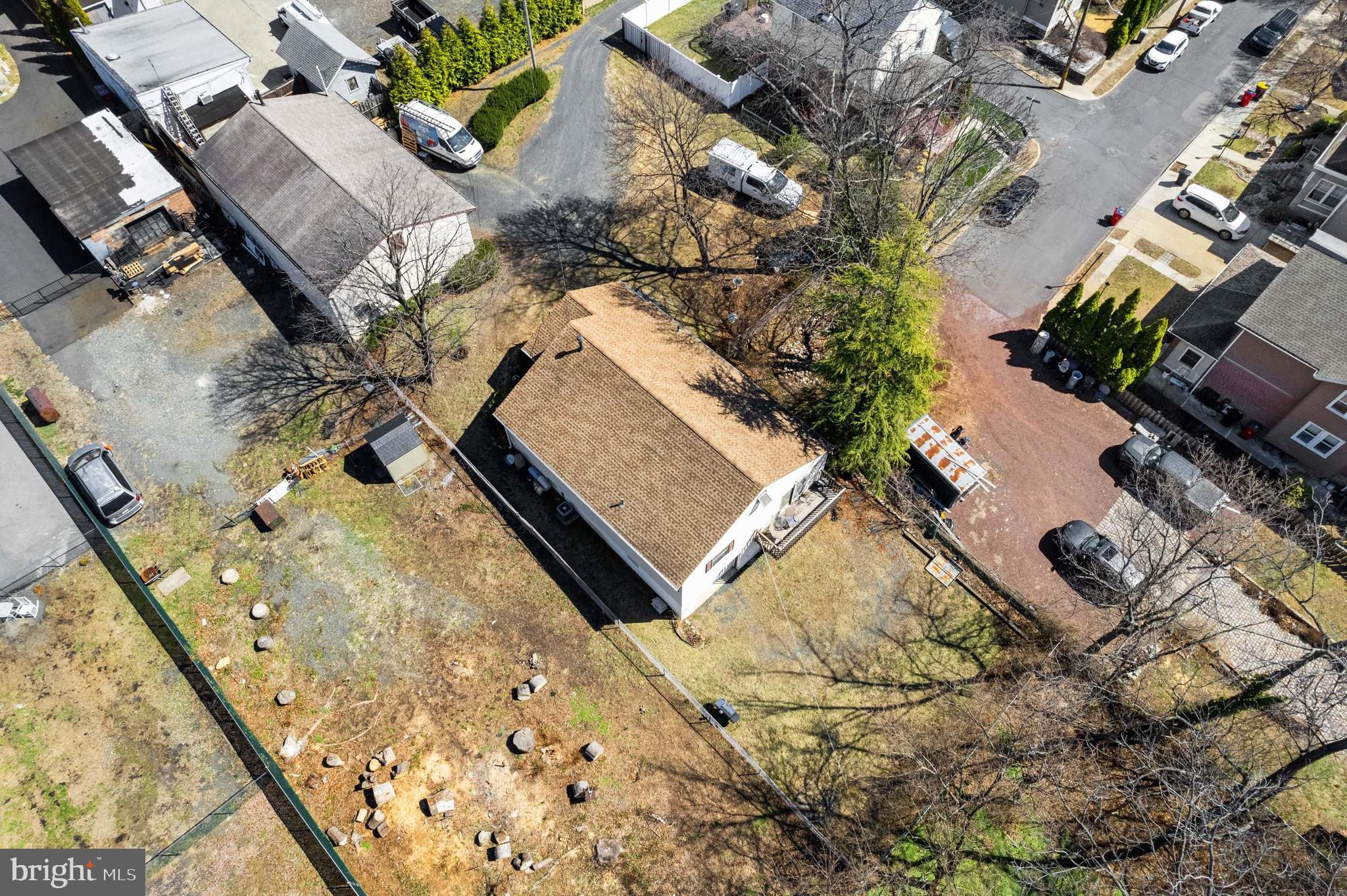 ABINGTON - Commercial Sale