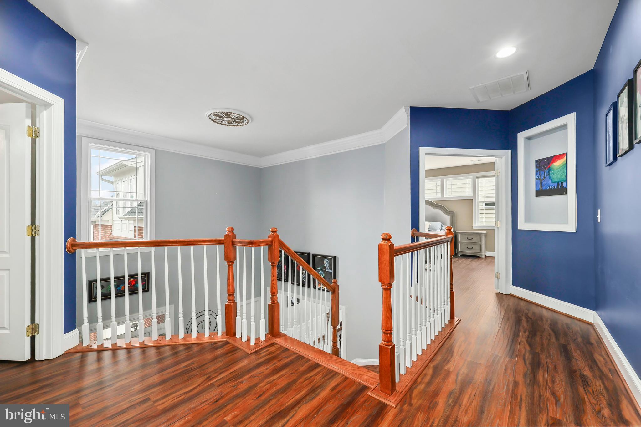 LAUREL HILL LANDBAY - Residential