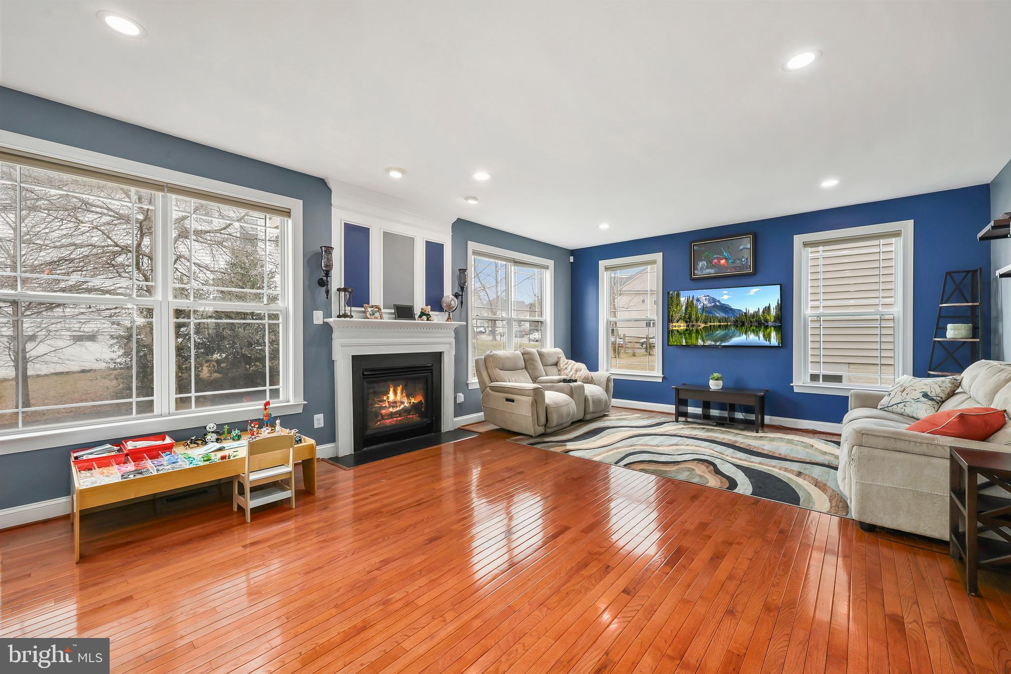 LAUREL HILL LANDBAY - Residential