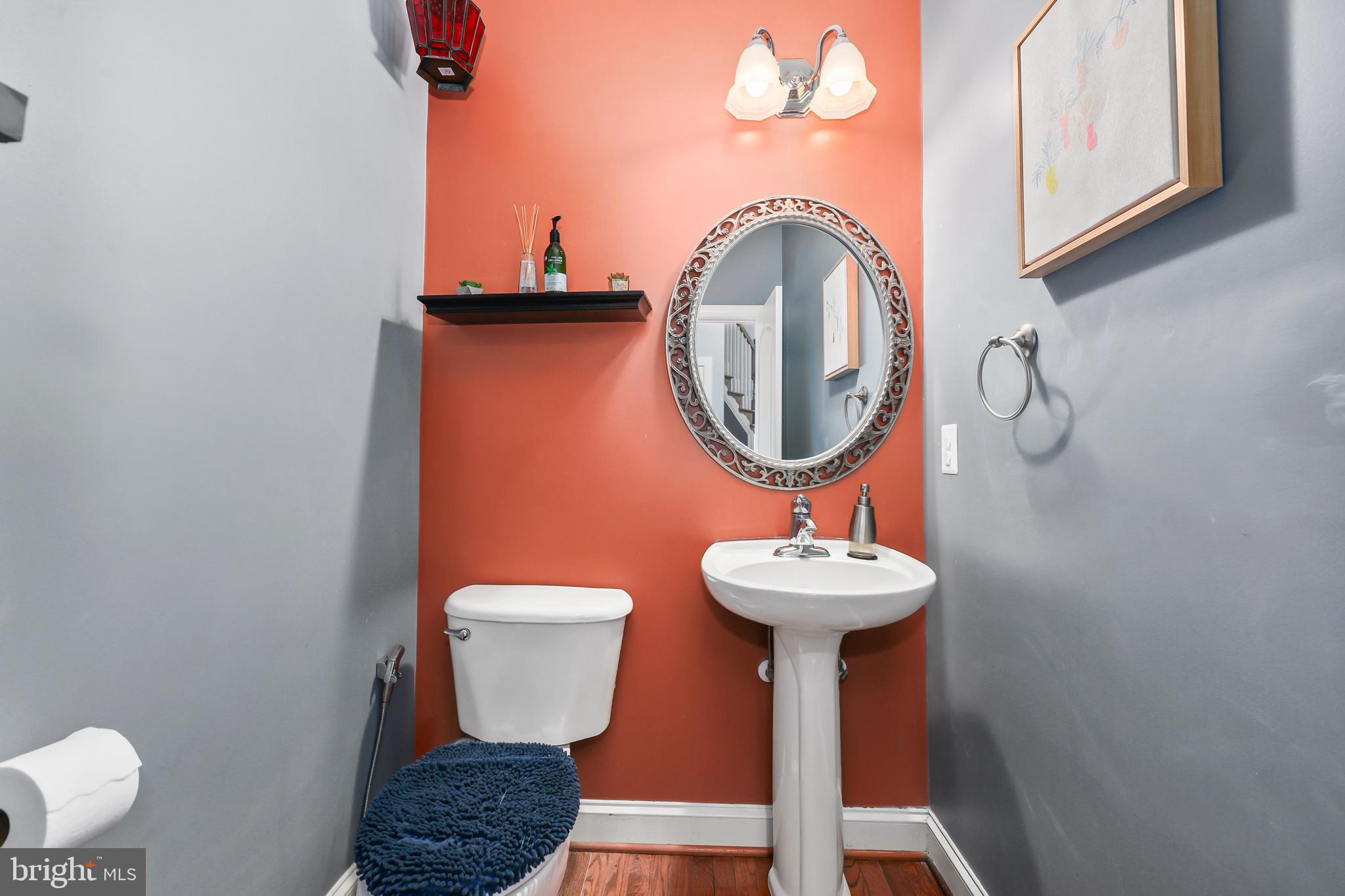 LAUREL HILL LANDBAY - Residential