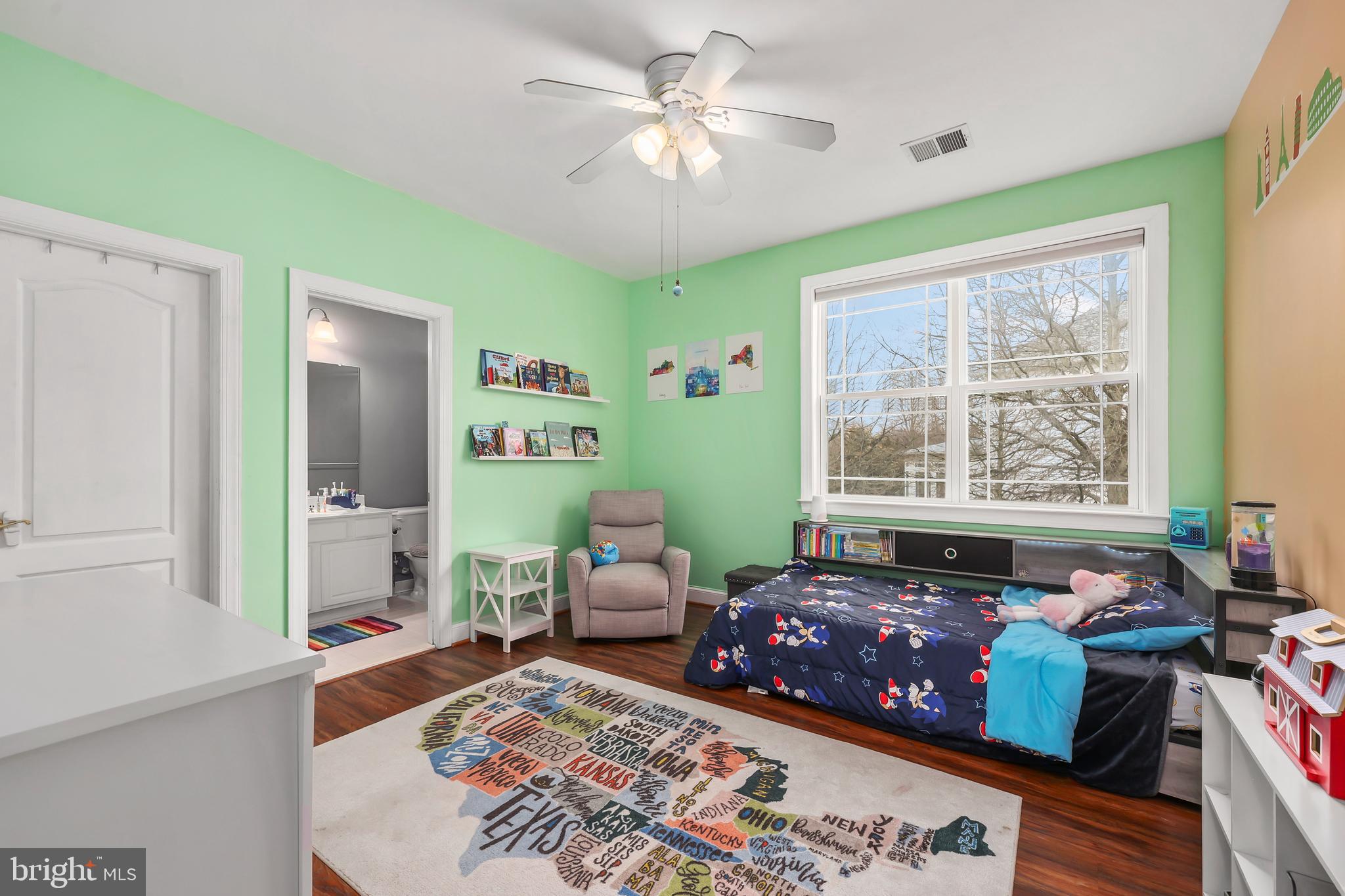 LAUREL HILL LANDBAY - Residential