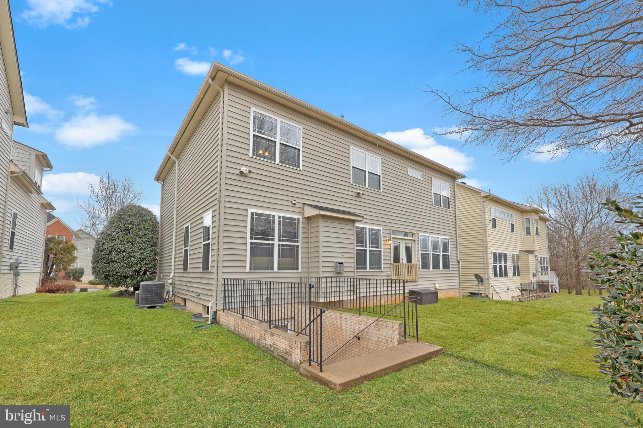 LAUREL HILL LANDBAY - Residential