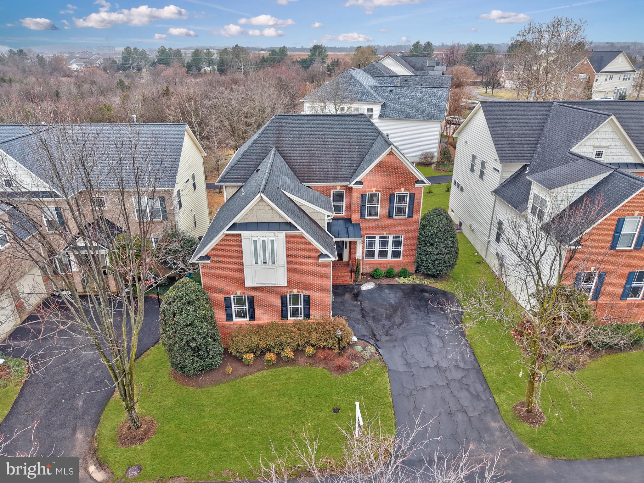 LAUREL HILL LANDBAY - Residential