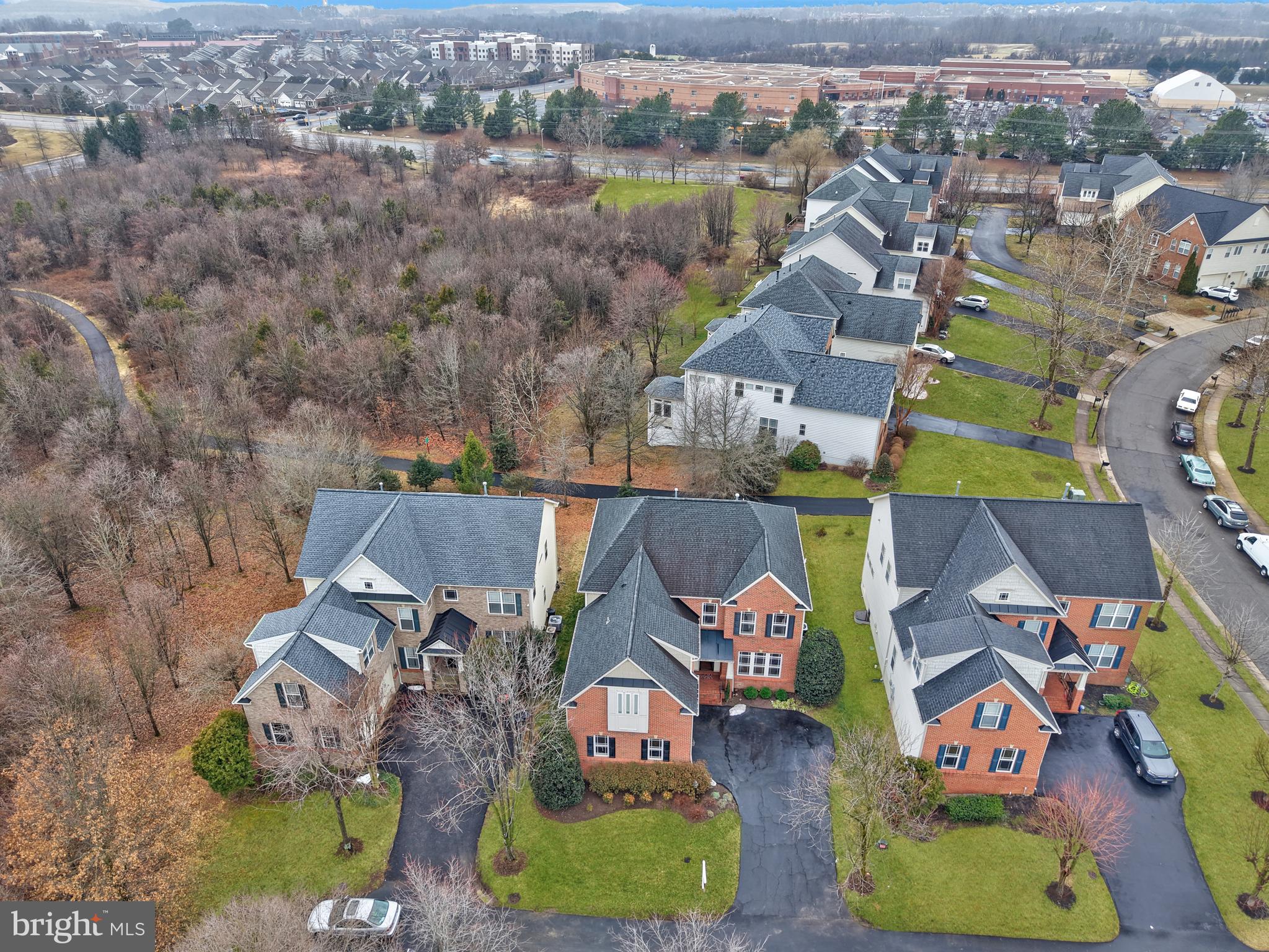 LAUREL HILL LANDBAY - Residential