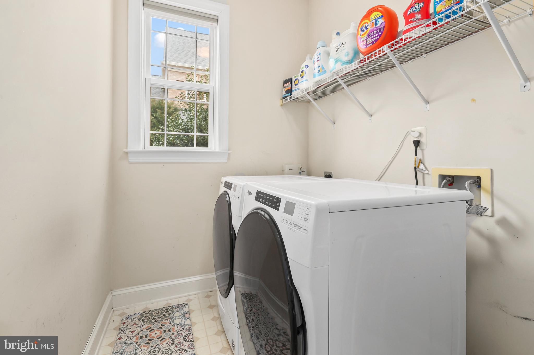 LAUREL HILL LANDBAY - Residential