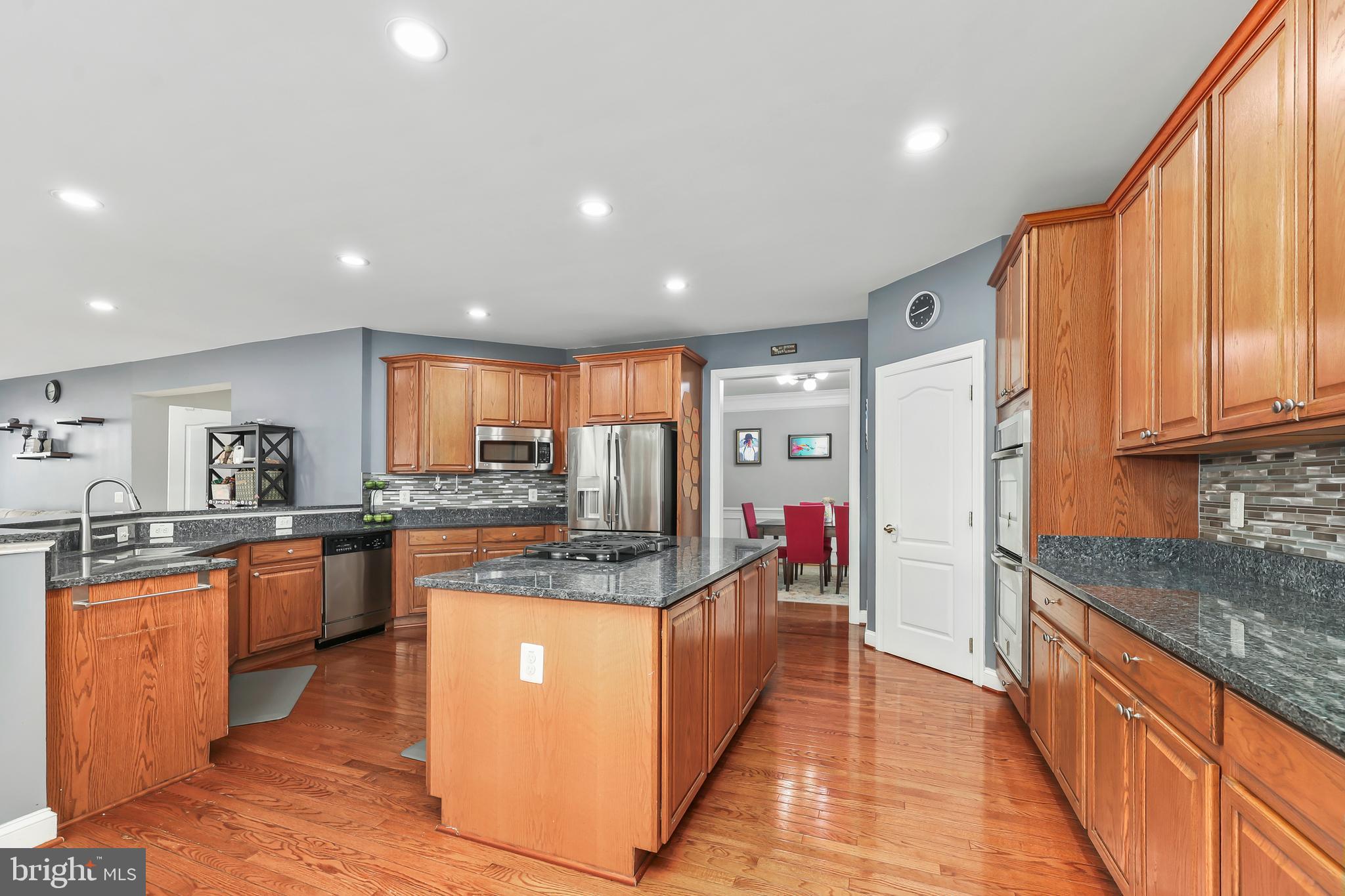 LAUREL HILL LANDBAY - Residential