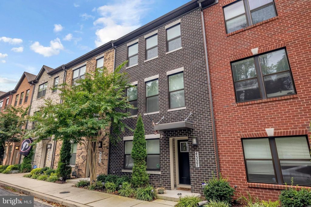 Photo of 4327 Medfield Avenue, BALTIMORE, MD 21211 (MLS # MDBA2189214)