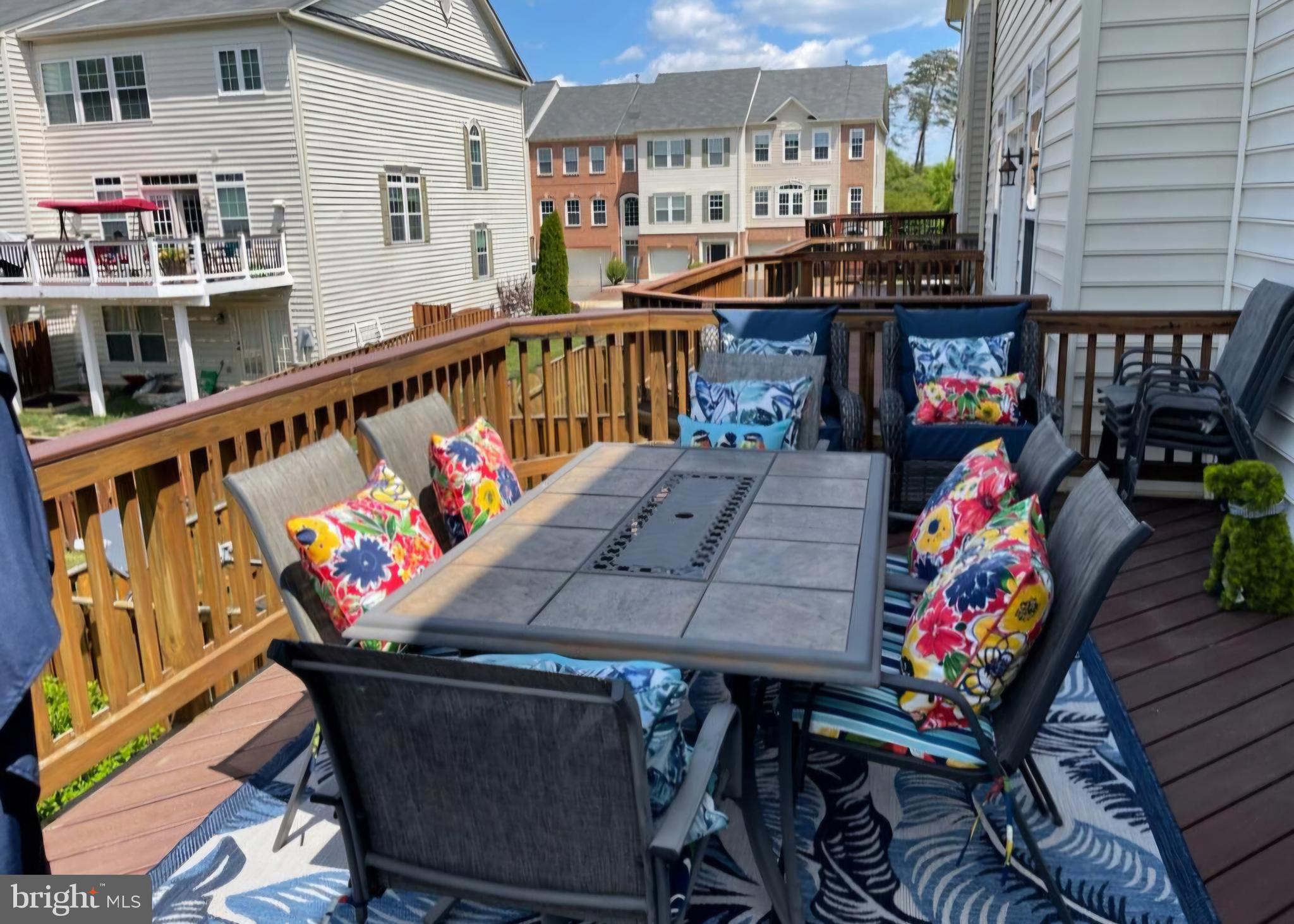 LITTLE RIVER COMMONS - Residential Lease