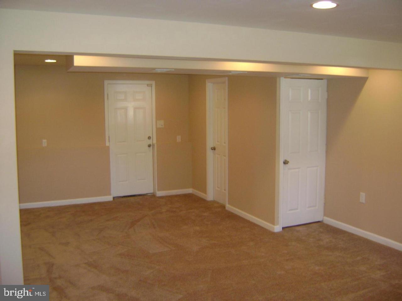 HOLLAWAY ESTATES - Residential