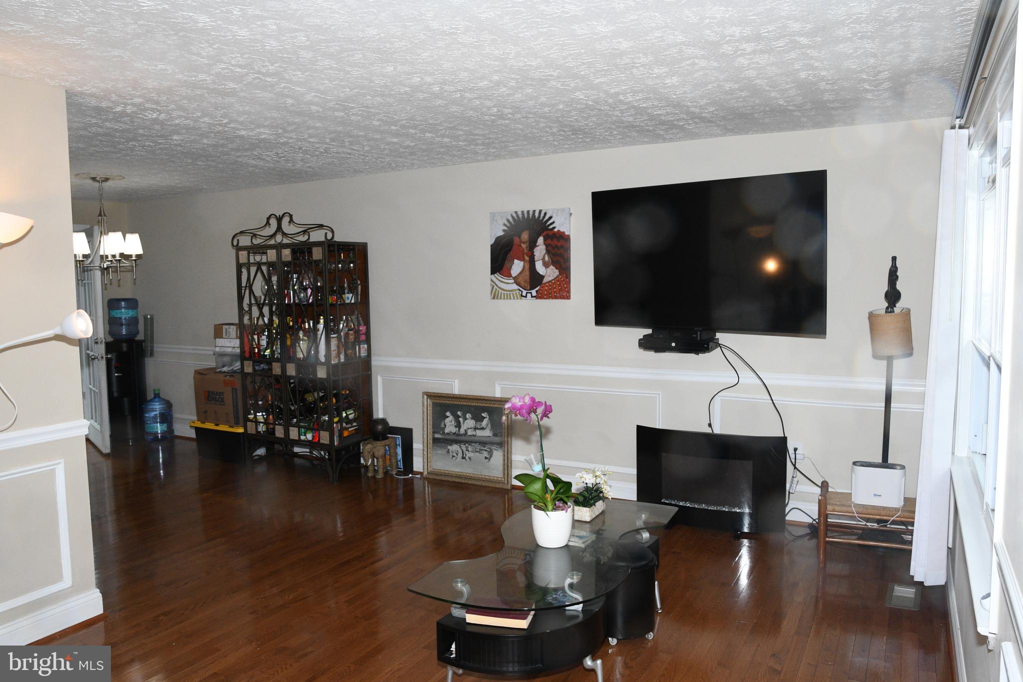 HOLLAWAY ESTATES - Residential