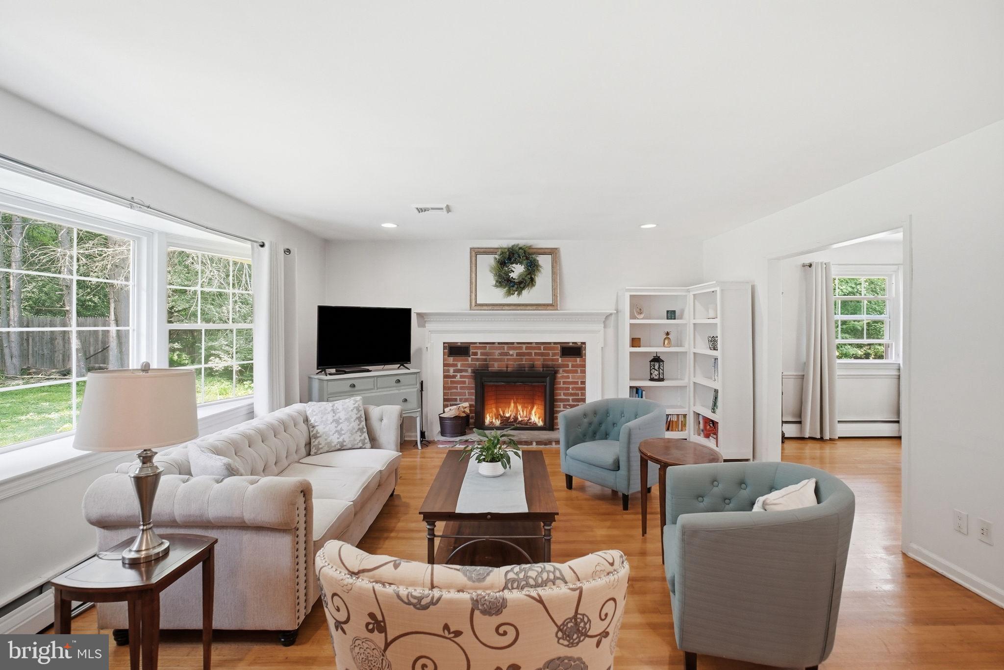 2402 HICKORY HILL ROAD