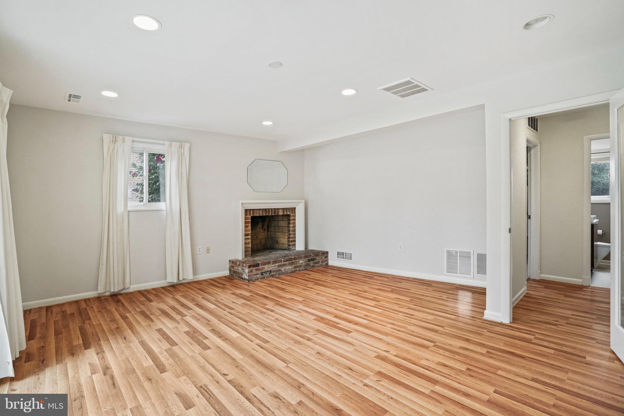 ASHBURTON - Residential