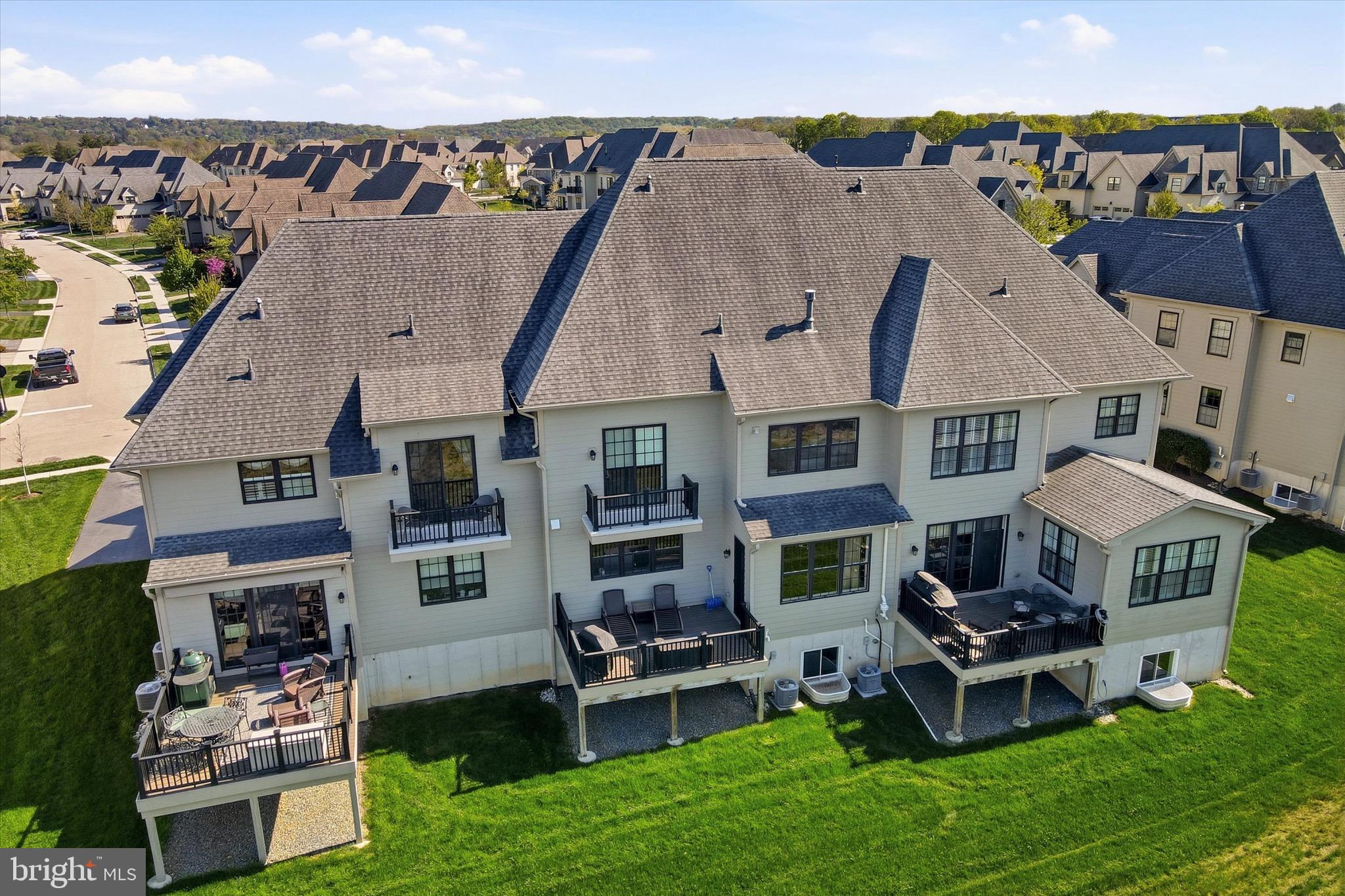 RESERVE AT CREEKSIDE - Residential