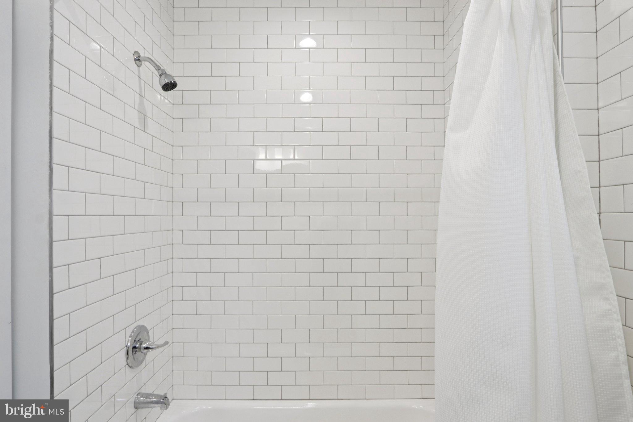 UNIVERSITY CITY - Residential