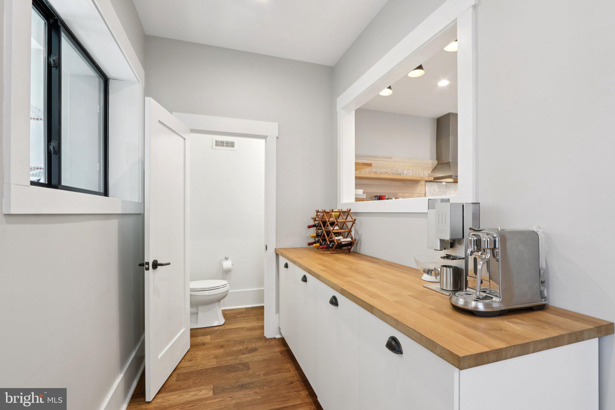 UNIVERSITY CITY - Residential