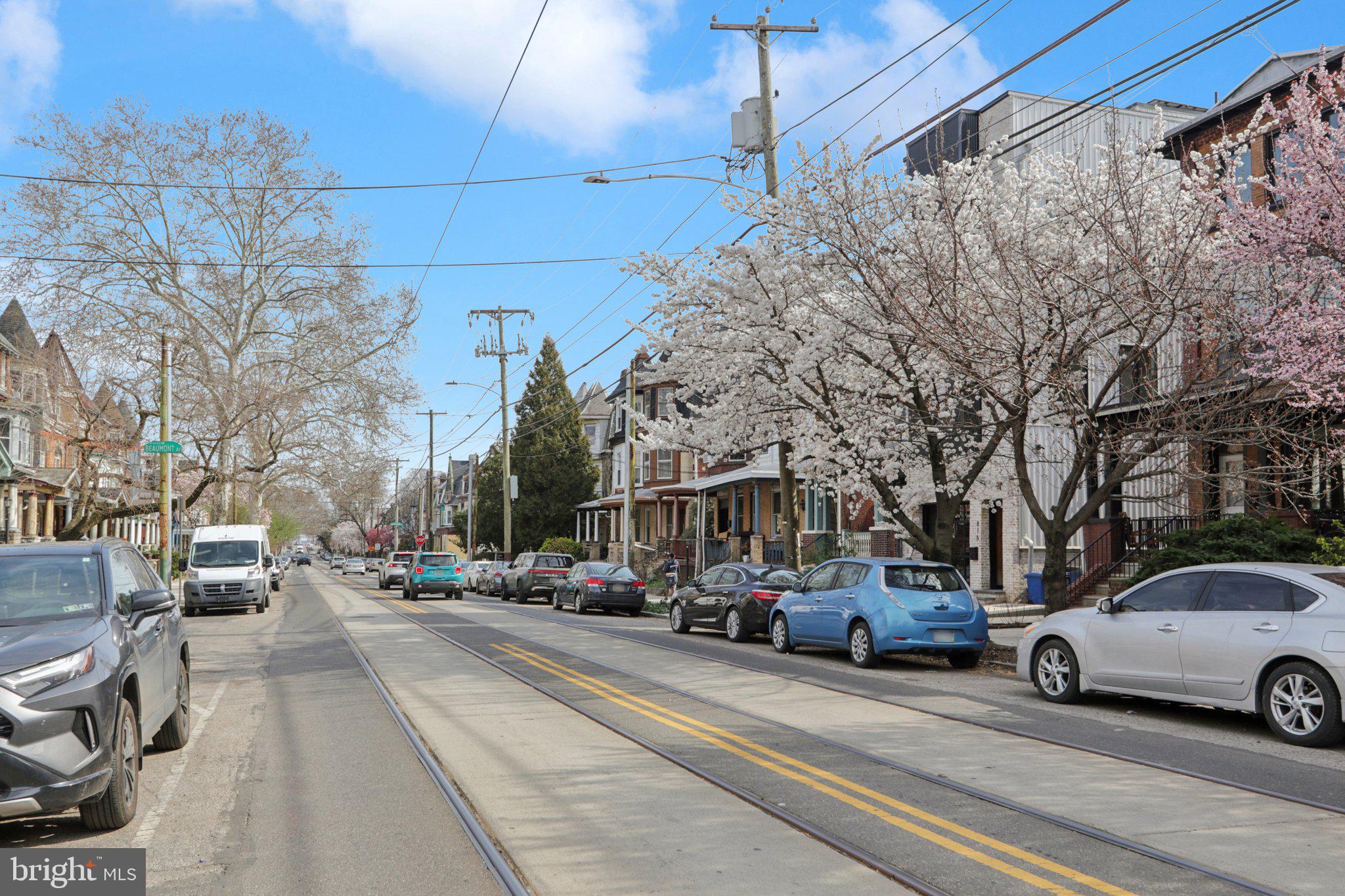 UNIVERSITY CITY - Residential