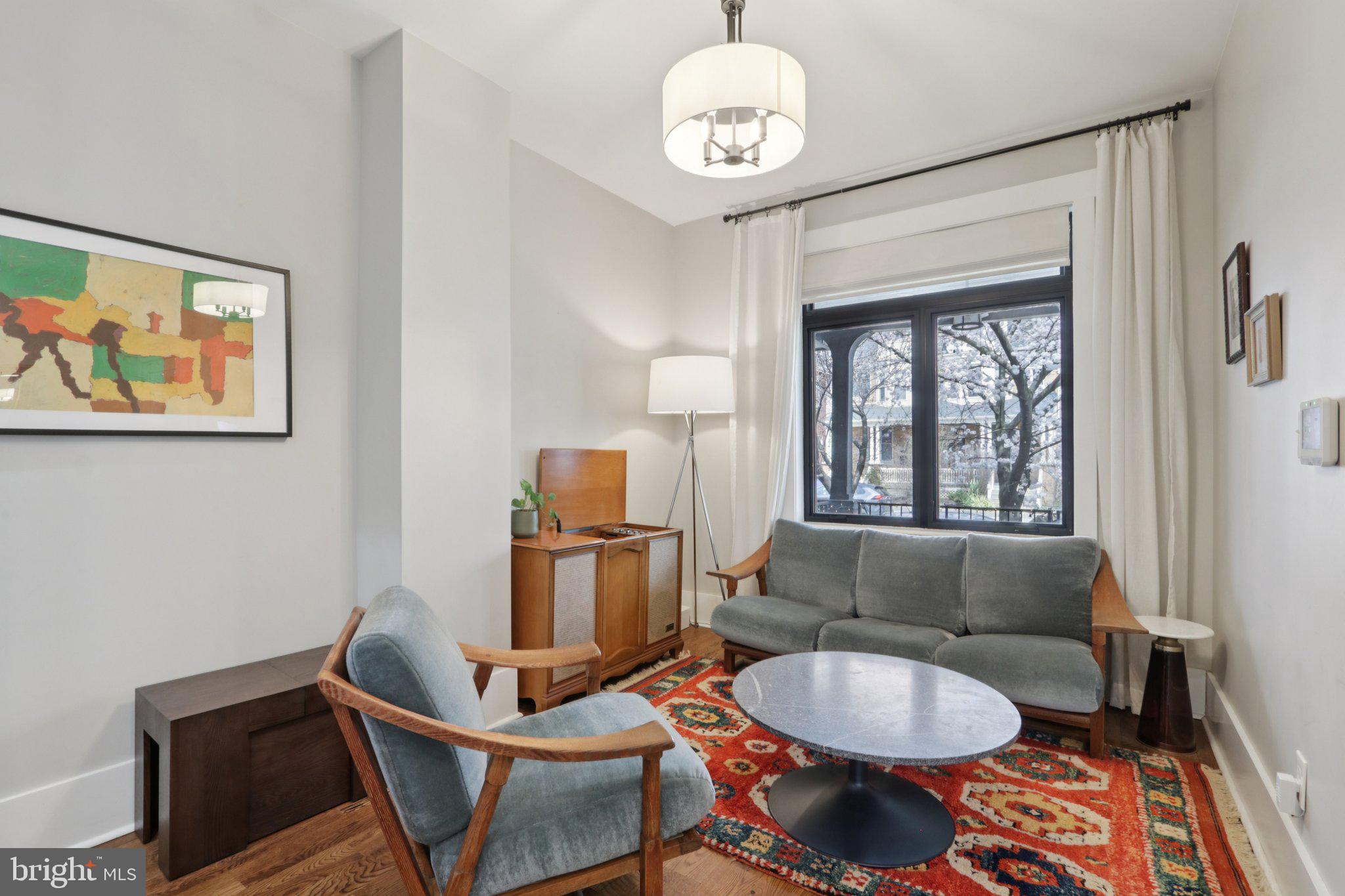 UNIVERSITY CITY - Residential