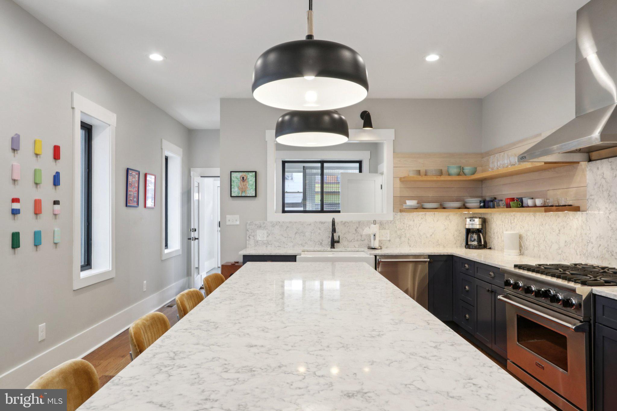 UNIVERSITY CITY - Residential