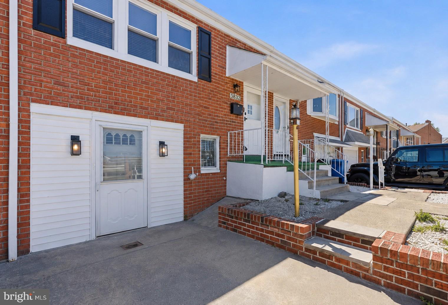 3530 OAKHILL ROAD