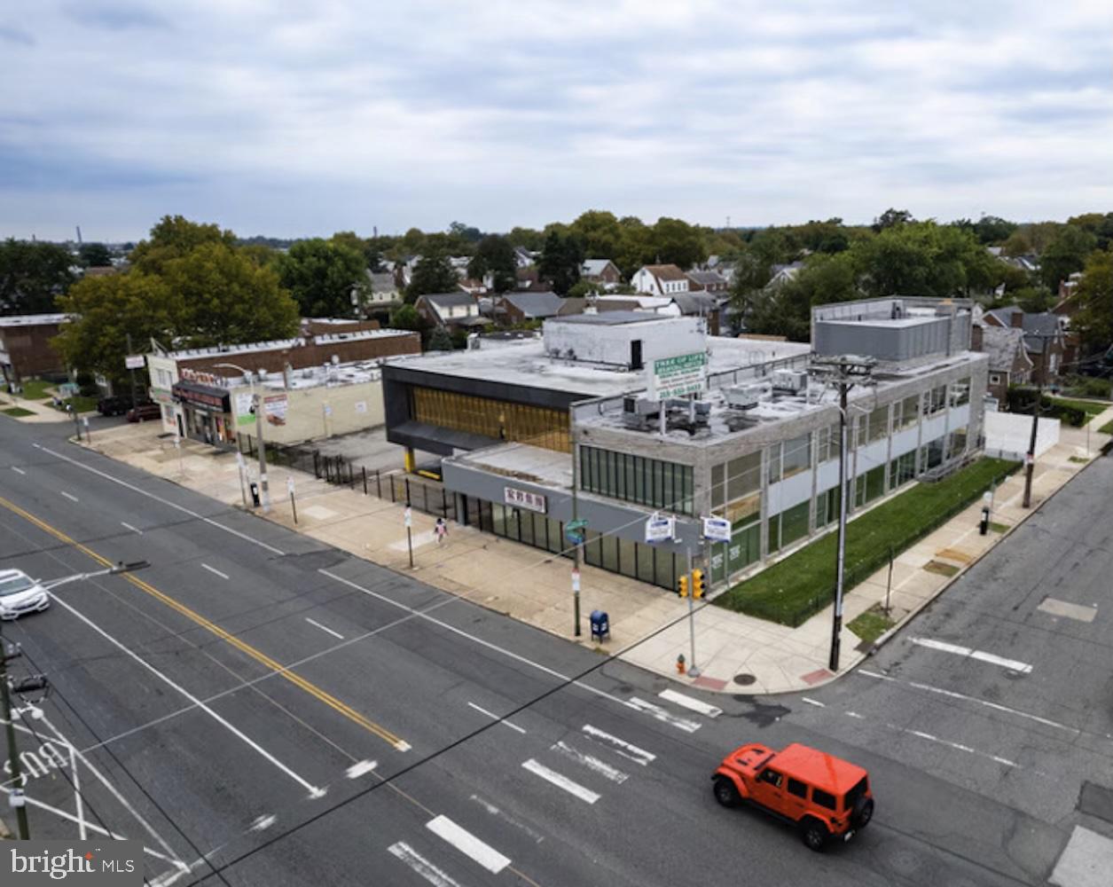 7034-7048 CASTOR AVENUE