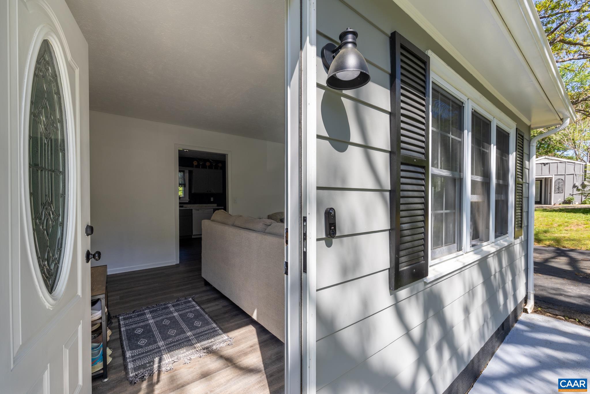 HOLMES RUN - Residential