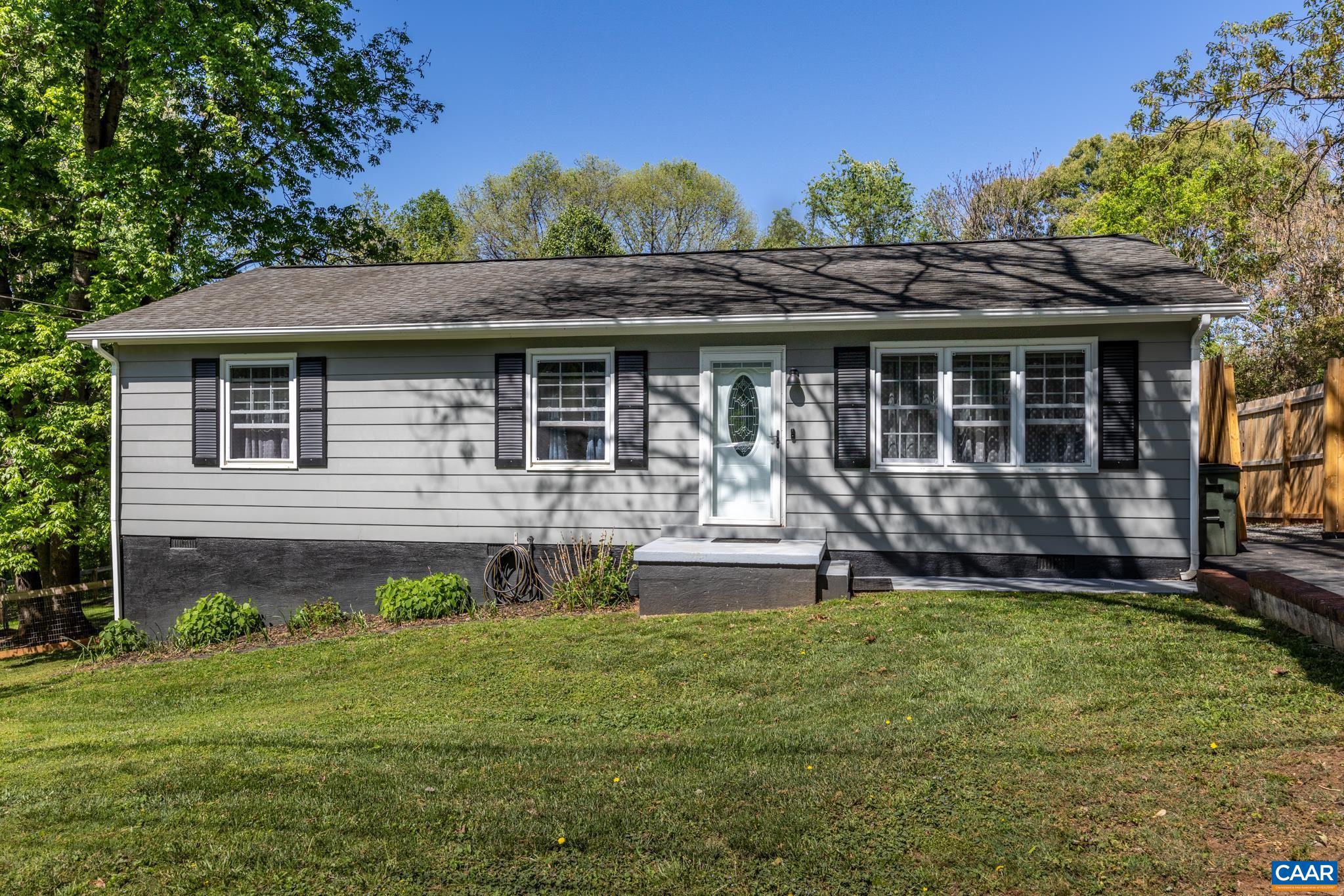 HOLMES RUN - Residential