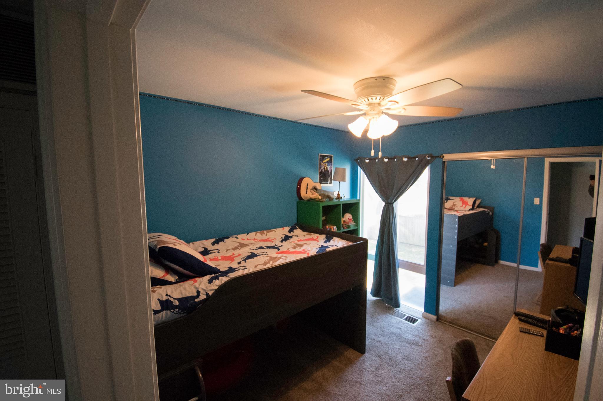 MONTCLAIR MANOR - Residential