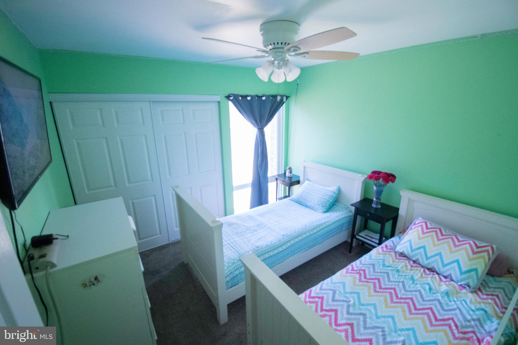 MONTCLAIR MANOR - Residential