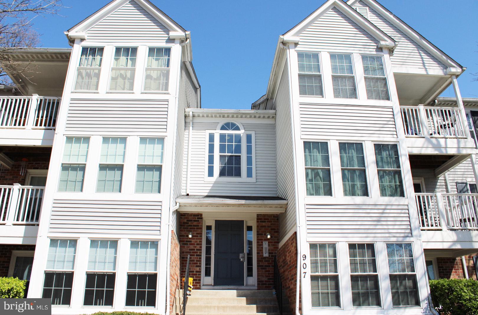 907 WOODBRIDGE COURT K