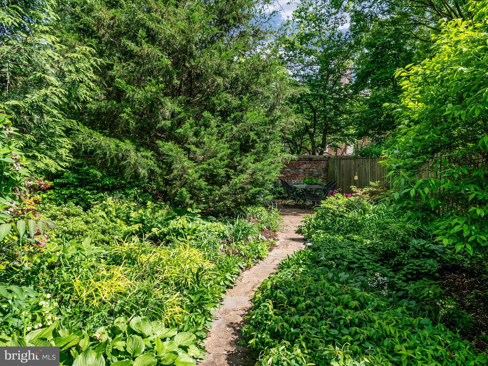 HISTORIC DISTRICT - Residential