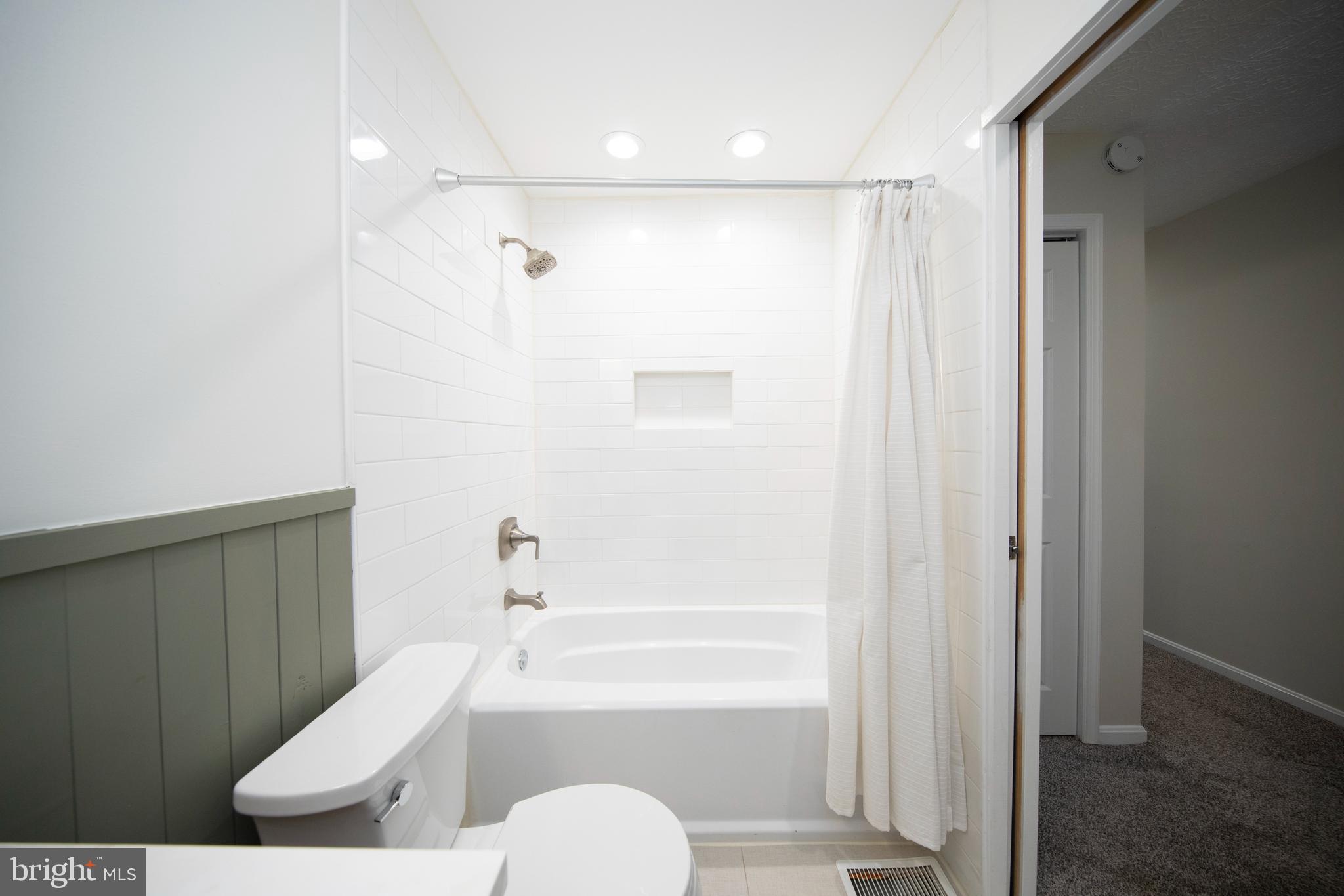 GREENBRIER HILLS - Residential