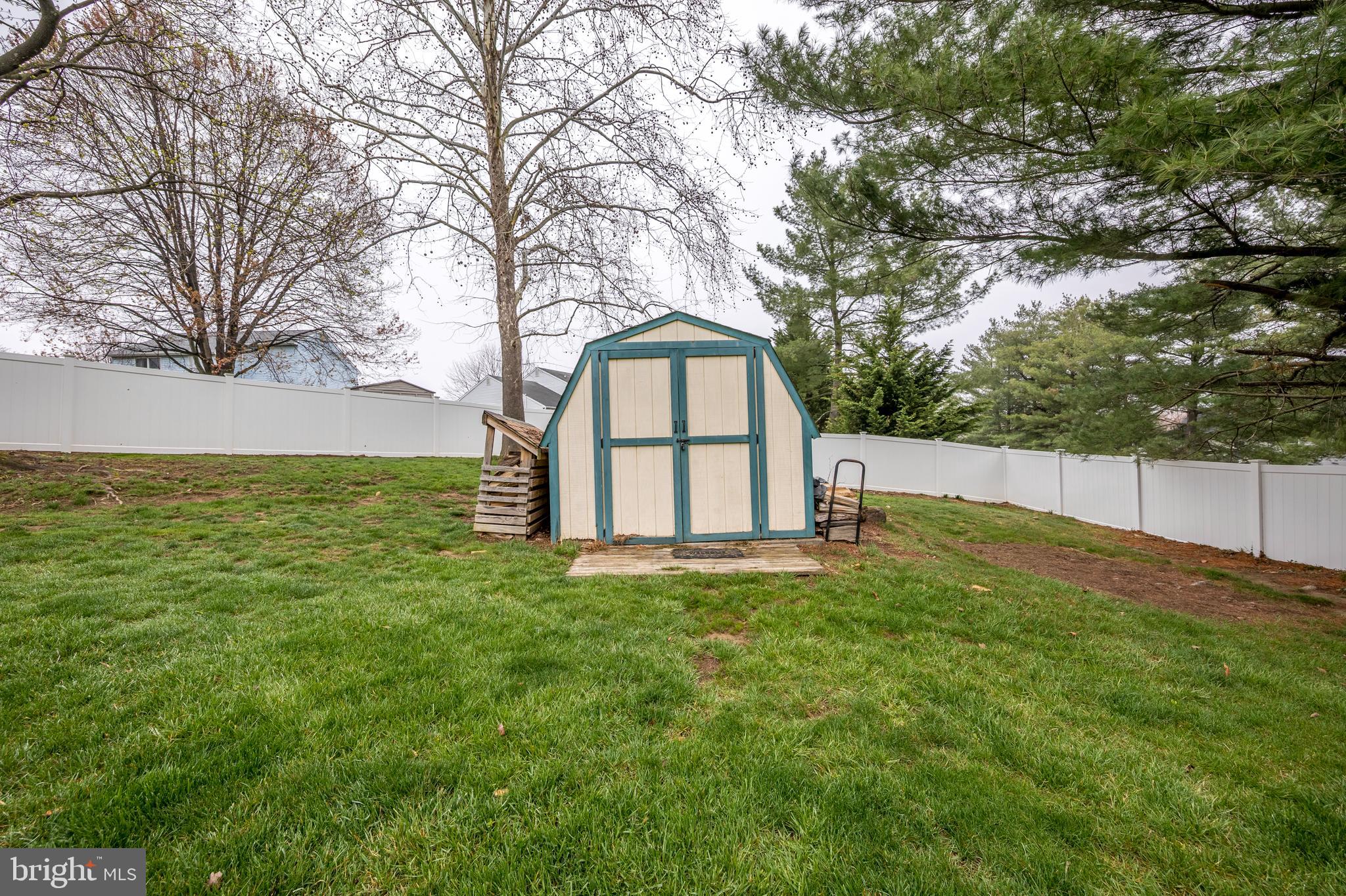 GREENBRIER HILLS - Residential