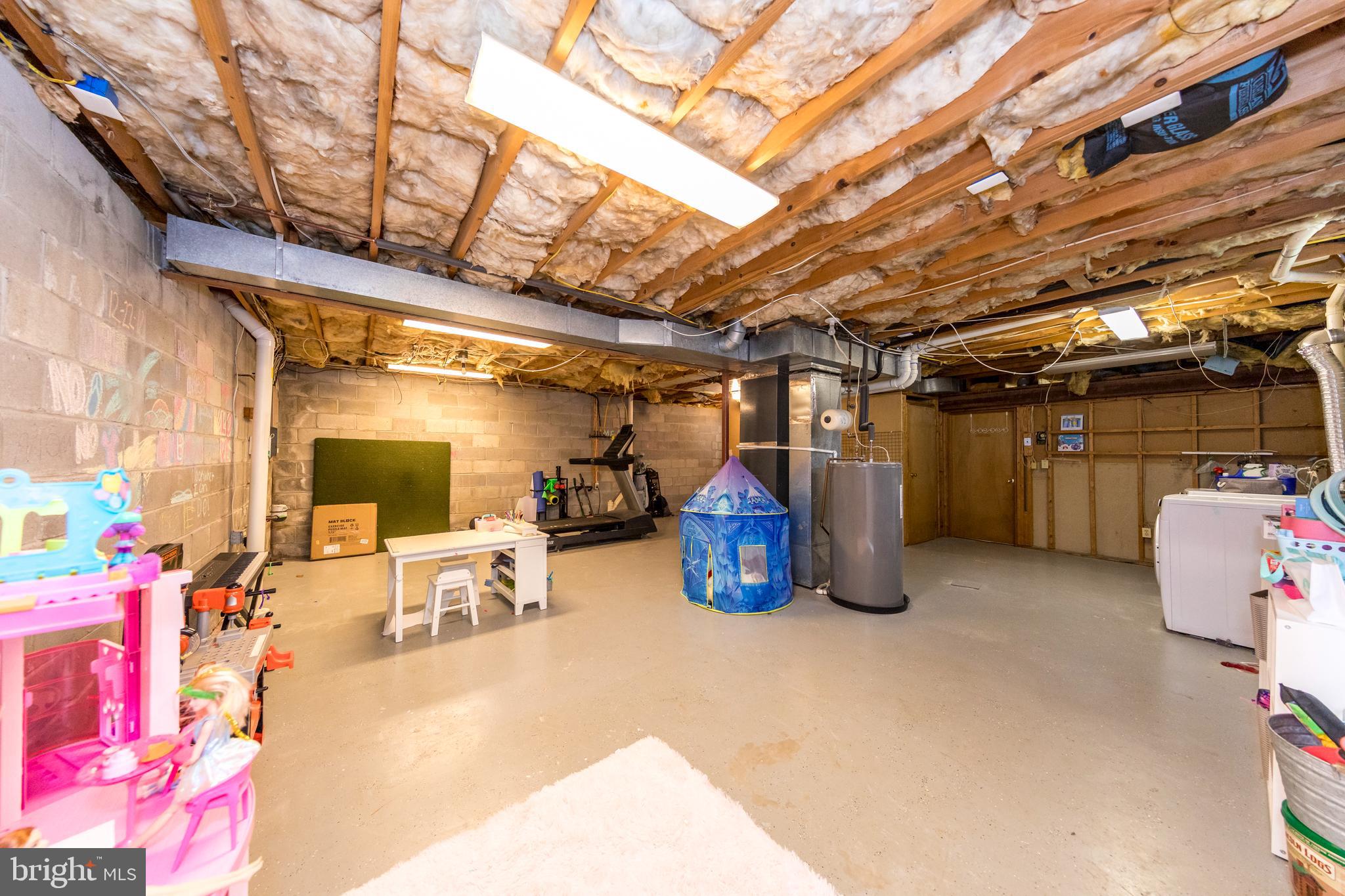 GREENBRIER HILLS - Residential