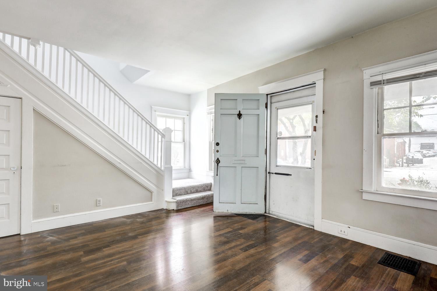114 S WEST END AVENUE