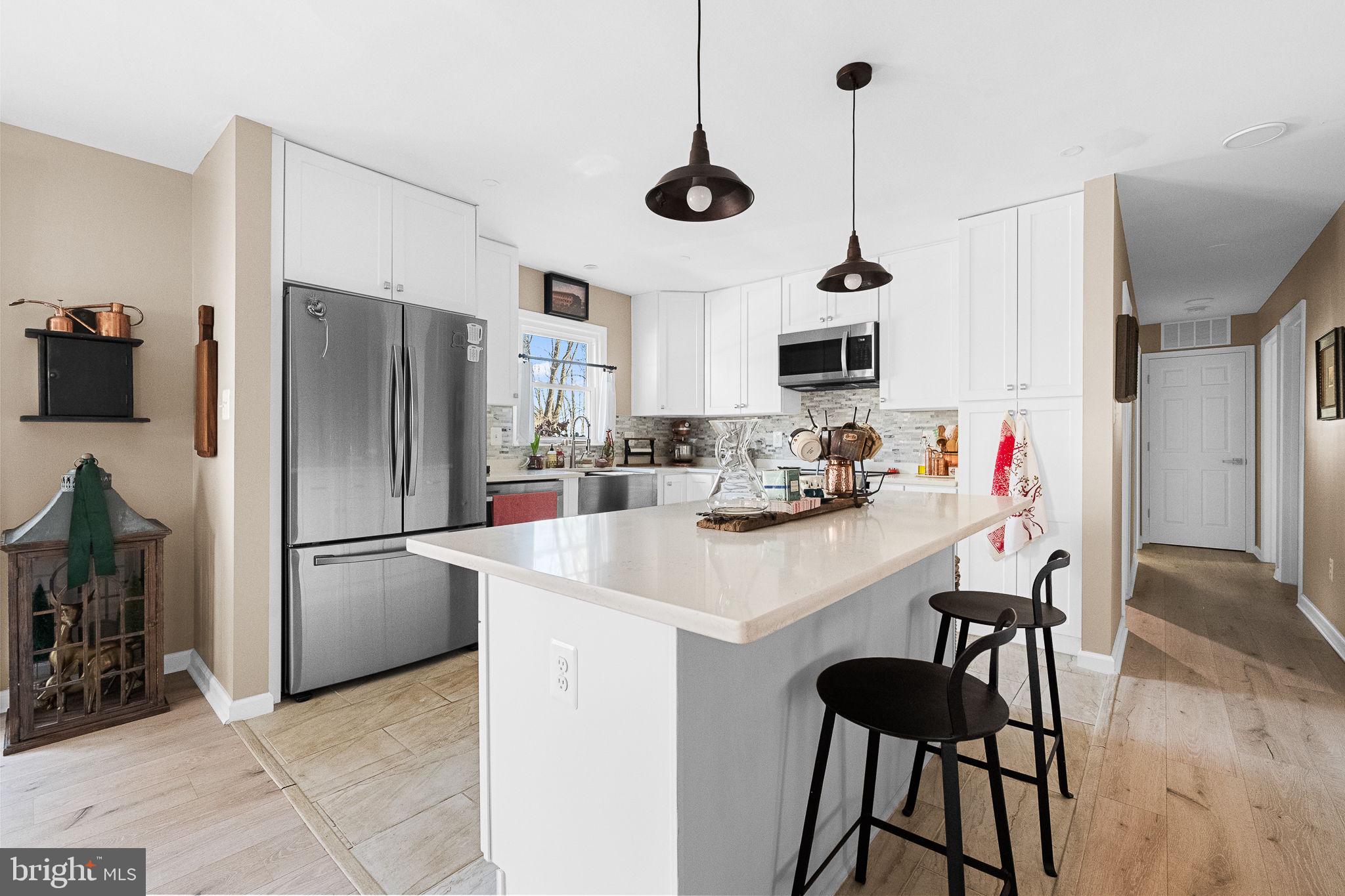 BULL RUN MOUNTAIN ESTATE - Residential