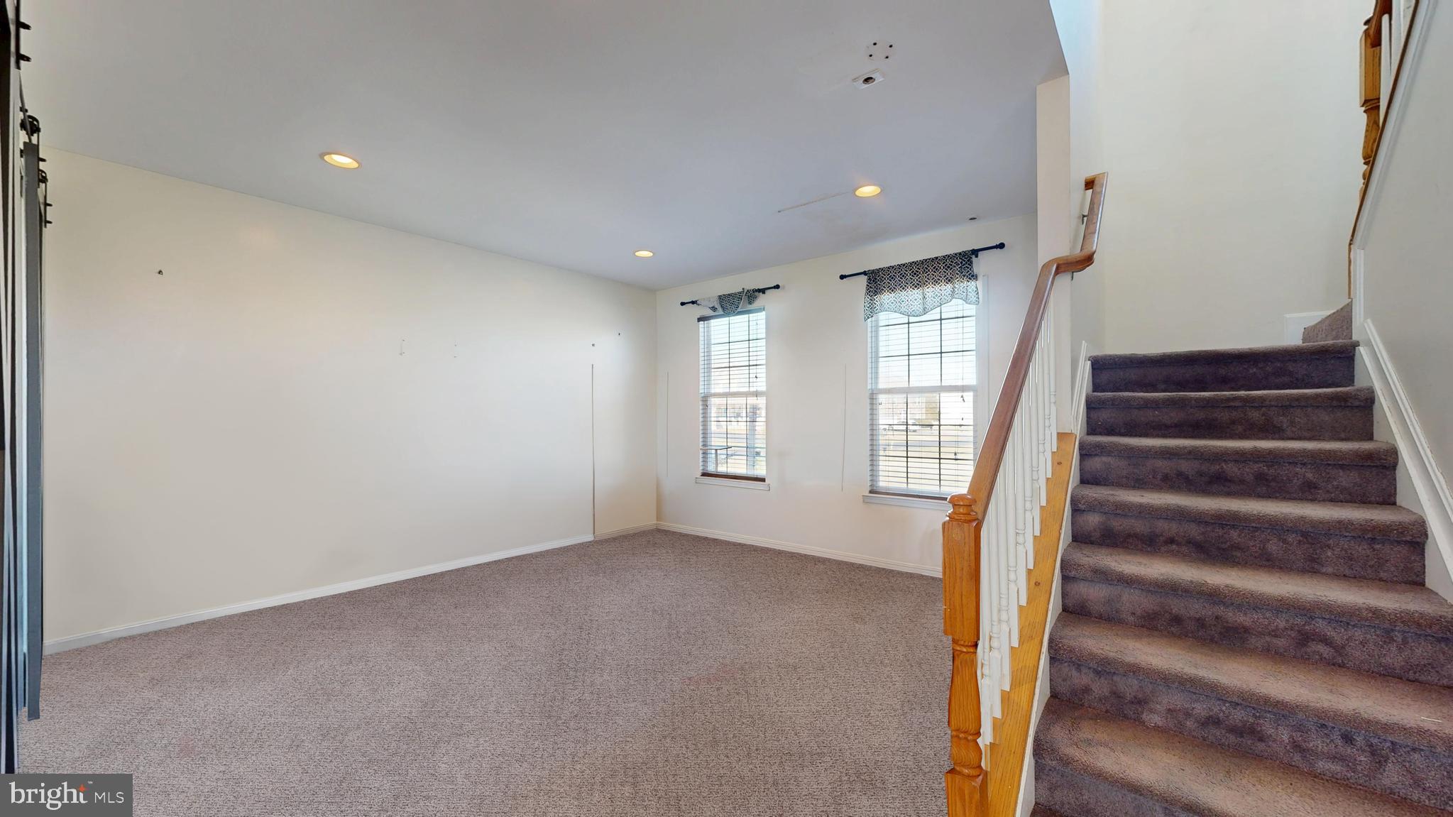 STONEWATER CREEK - Residential