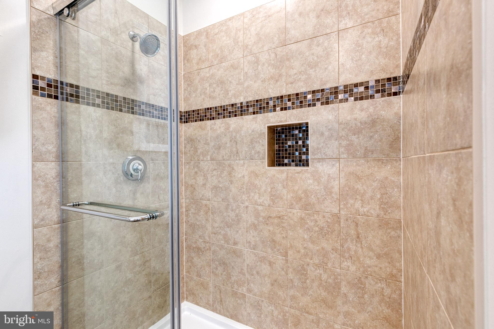 JONES VALLEY - Residential Lease