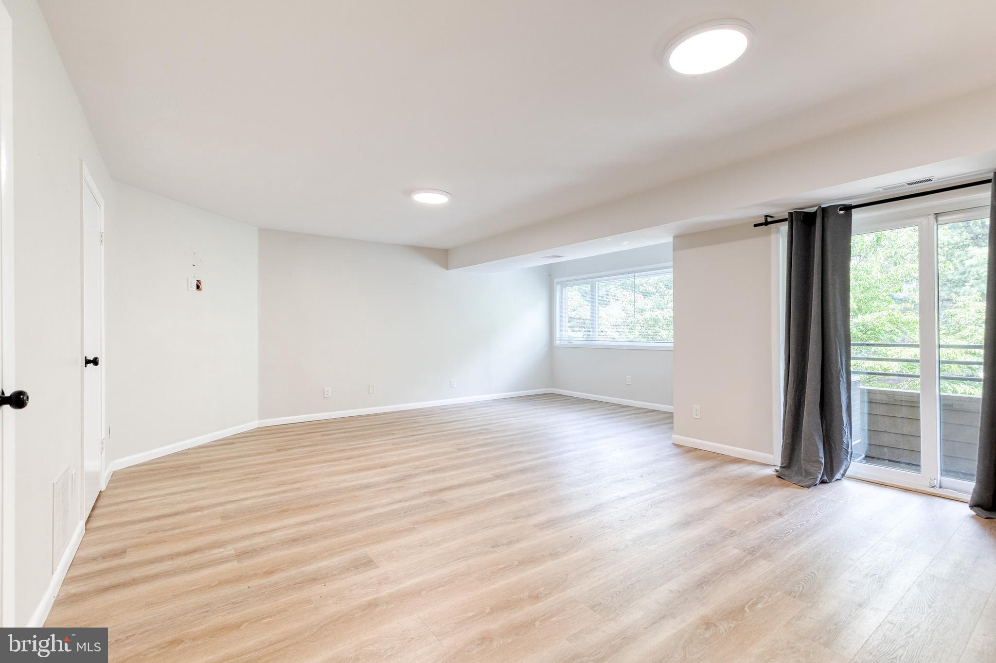 JONES VALLEY - Residential Lease
