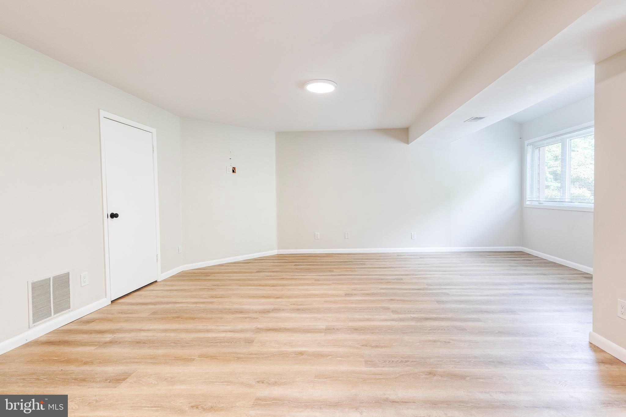 JONES VALLEY - Residential Lease