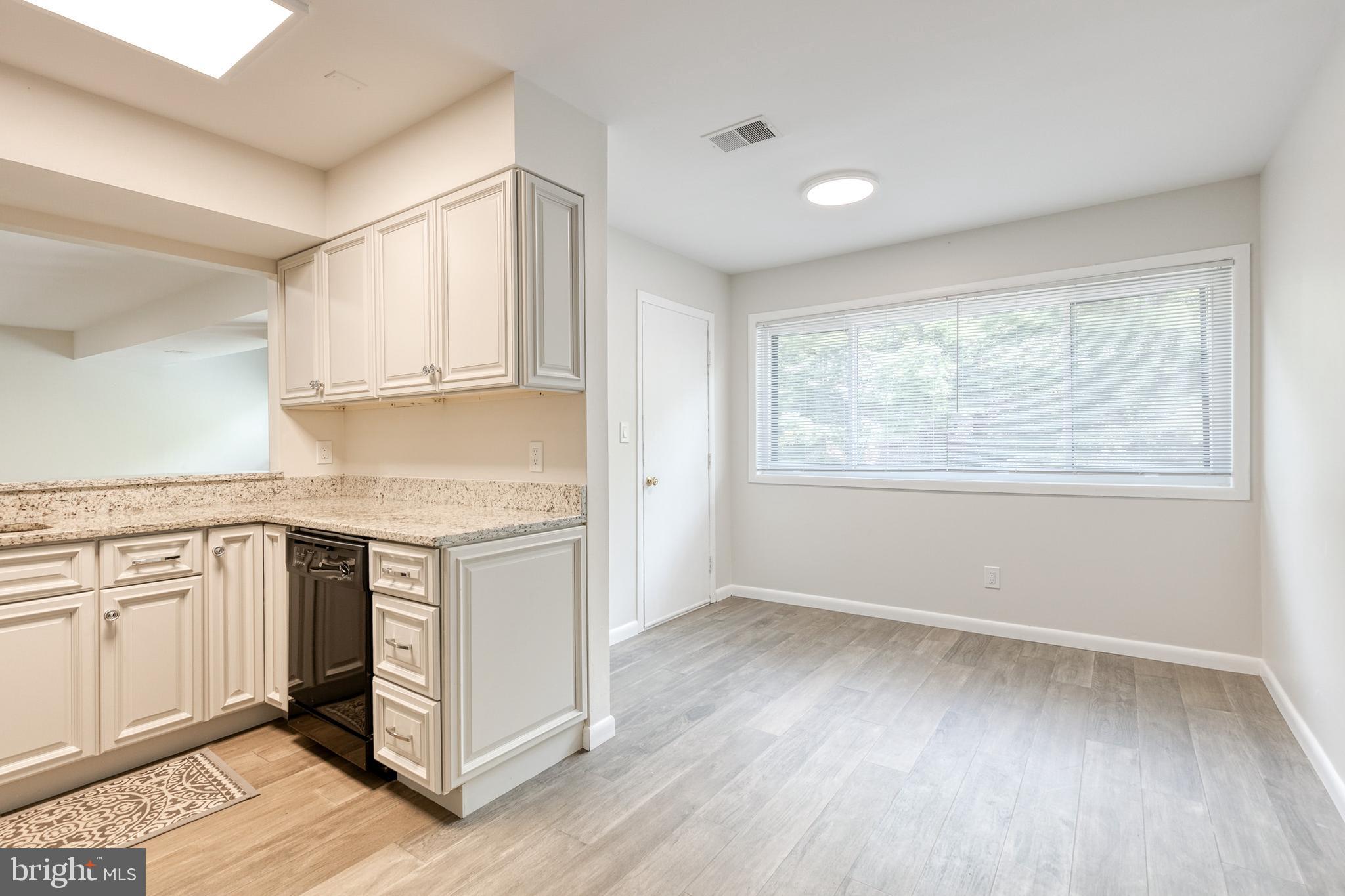 JONES VALLEY - Residential Lease