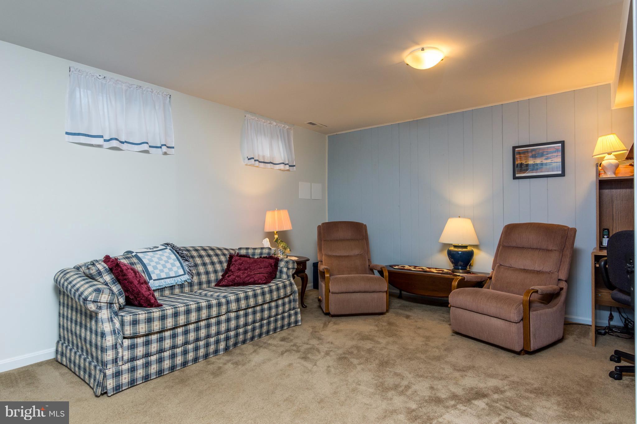 GEORGETOWN HOUSES - Residential