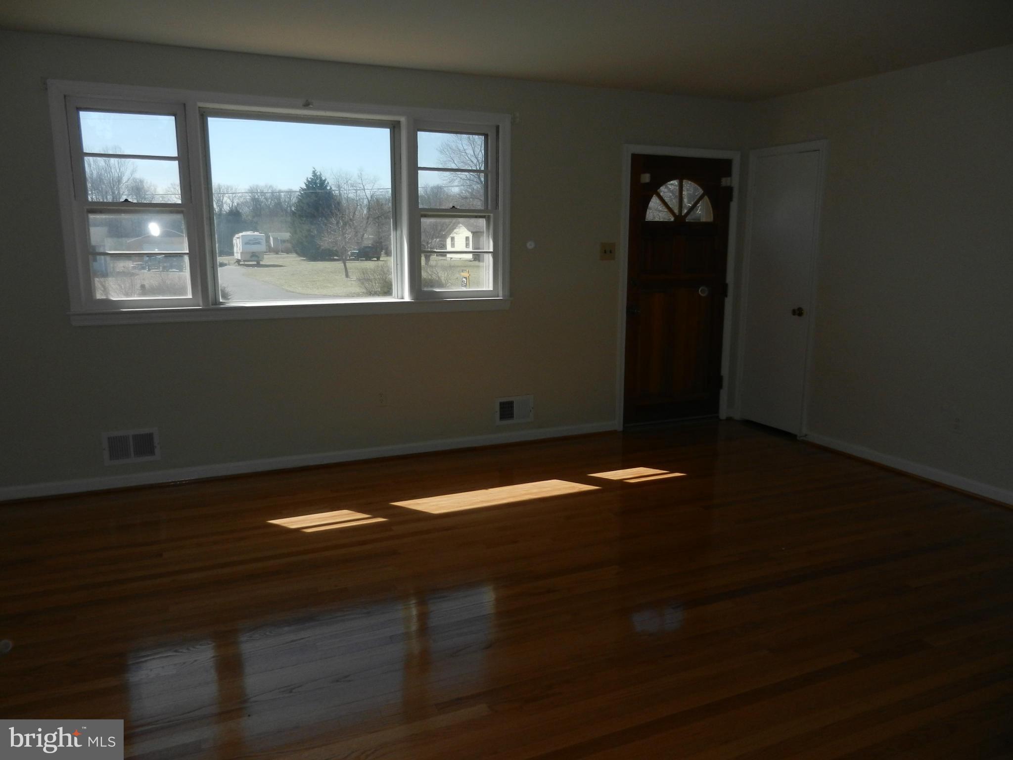 WHITE PLAINS VILLAGE SUB - Residential