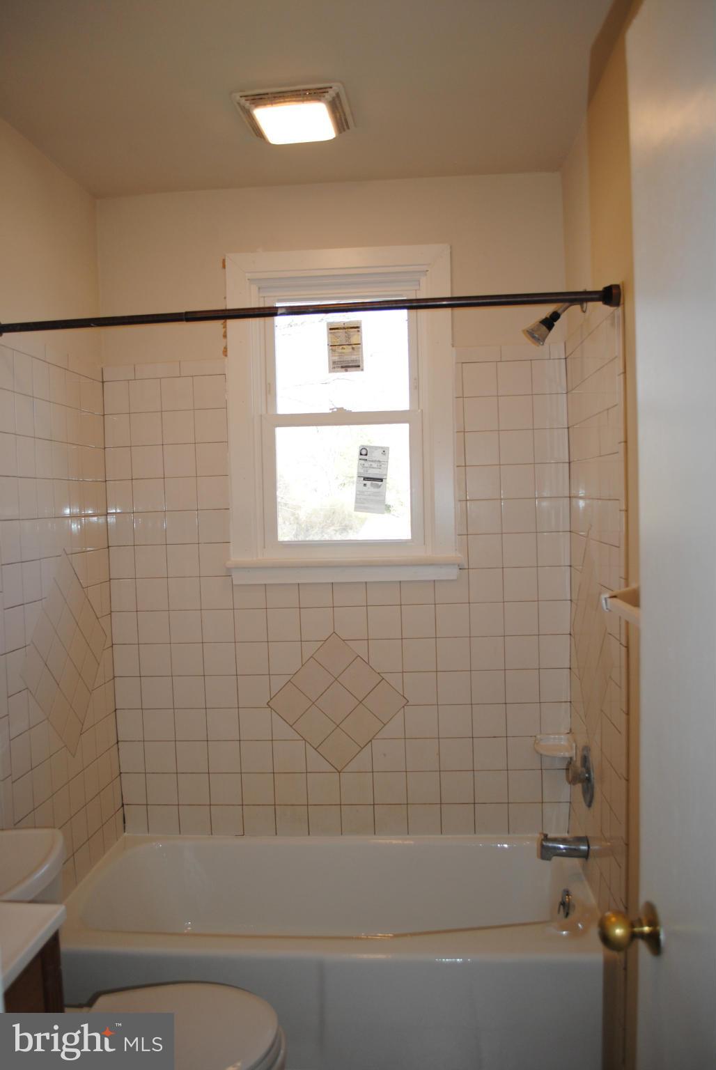 WHITE PLAINS VILLAGE SUB - Residential