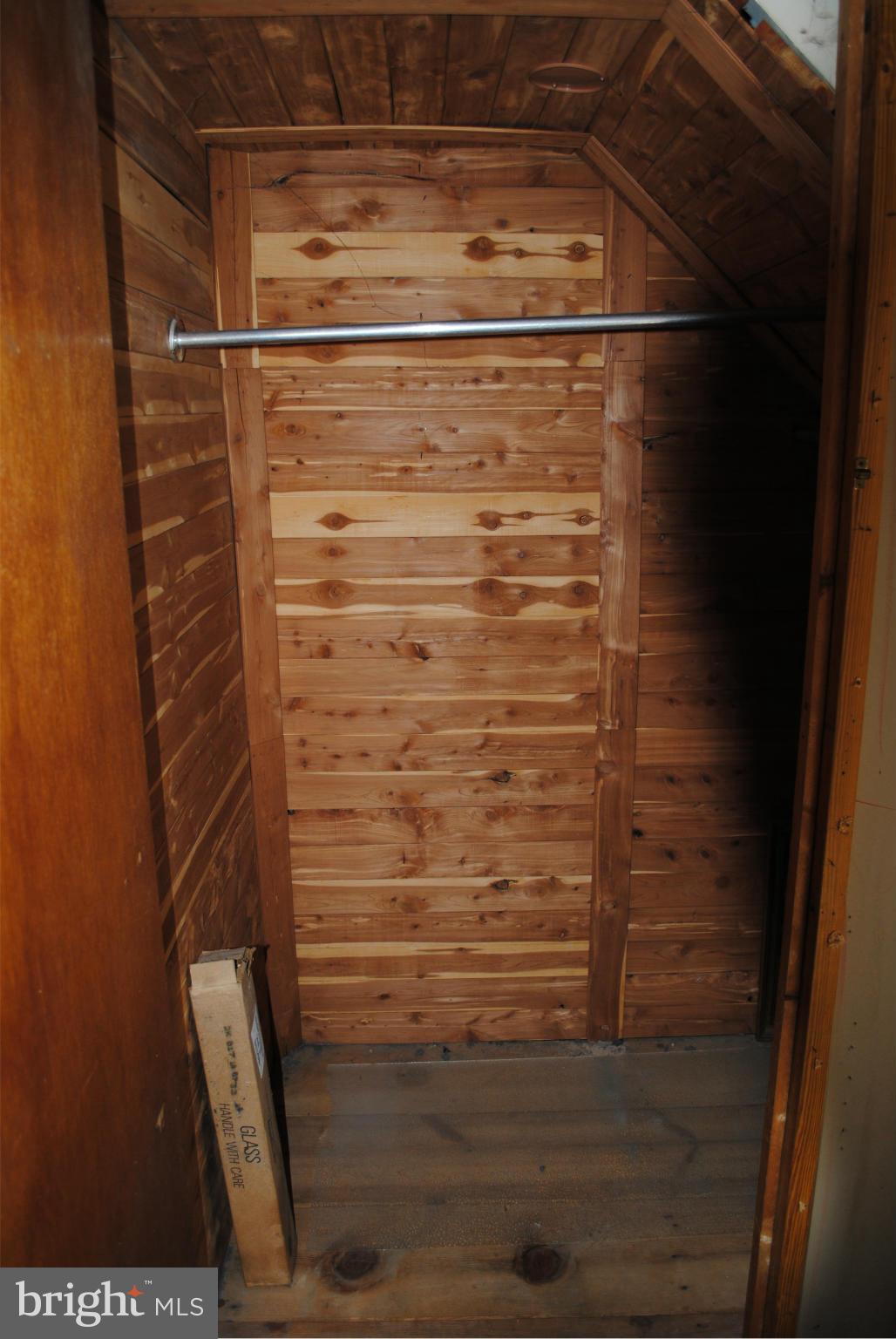 WHITE PLAINS VILLAGE SUB - Residential